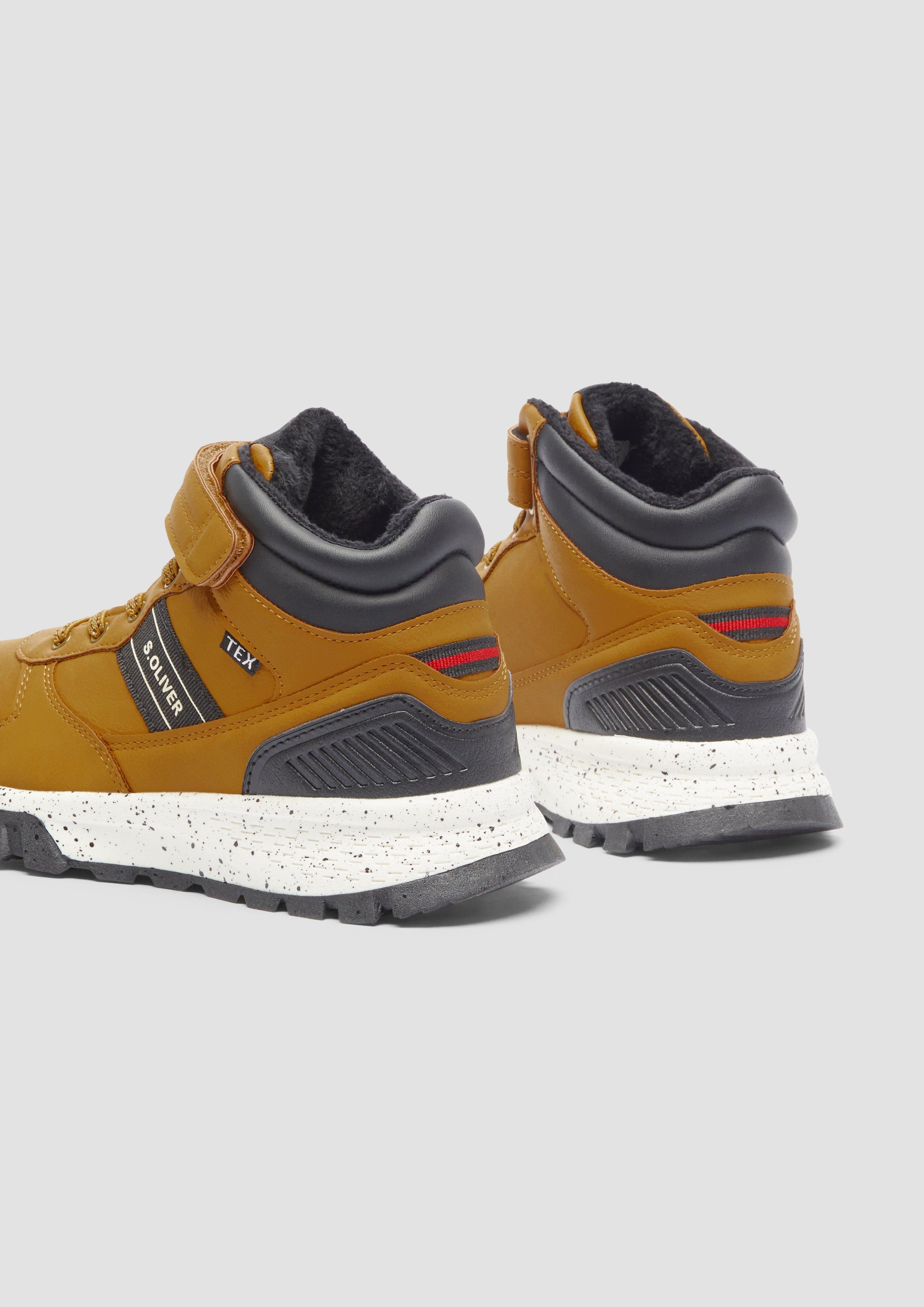 Laarzen in 660, 001 & 701