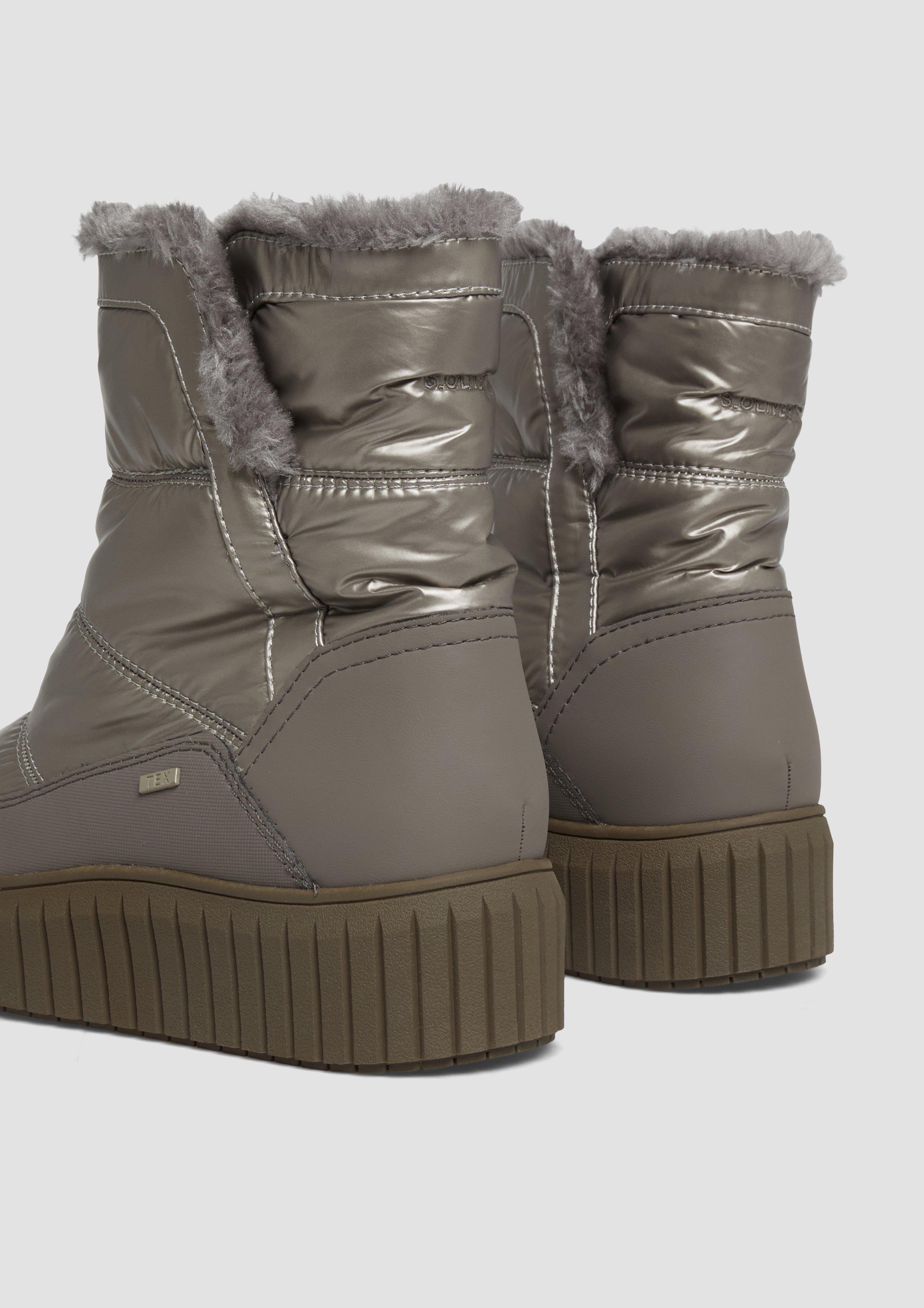 Škornji in 984, 545 & 001