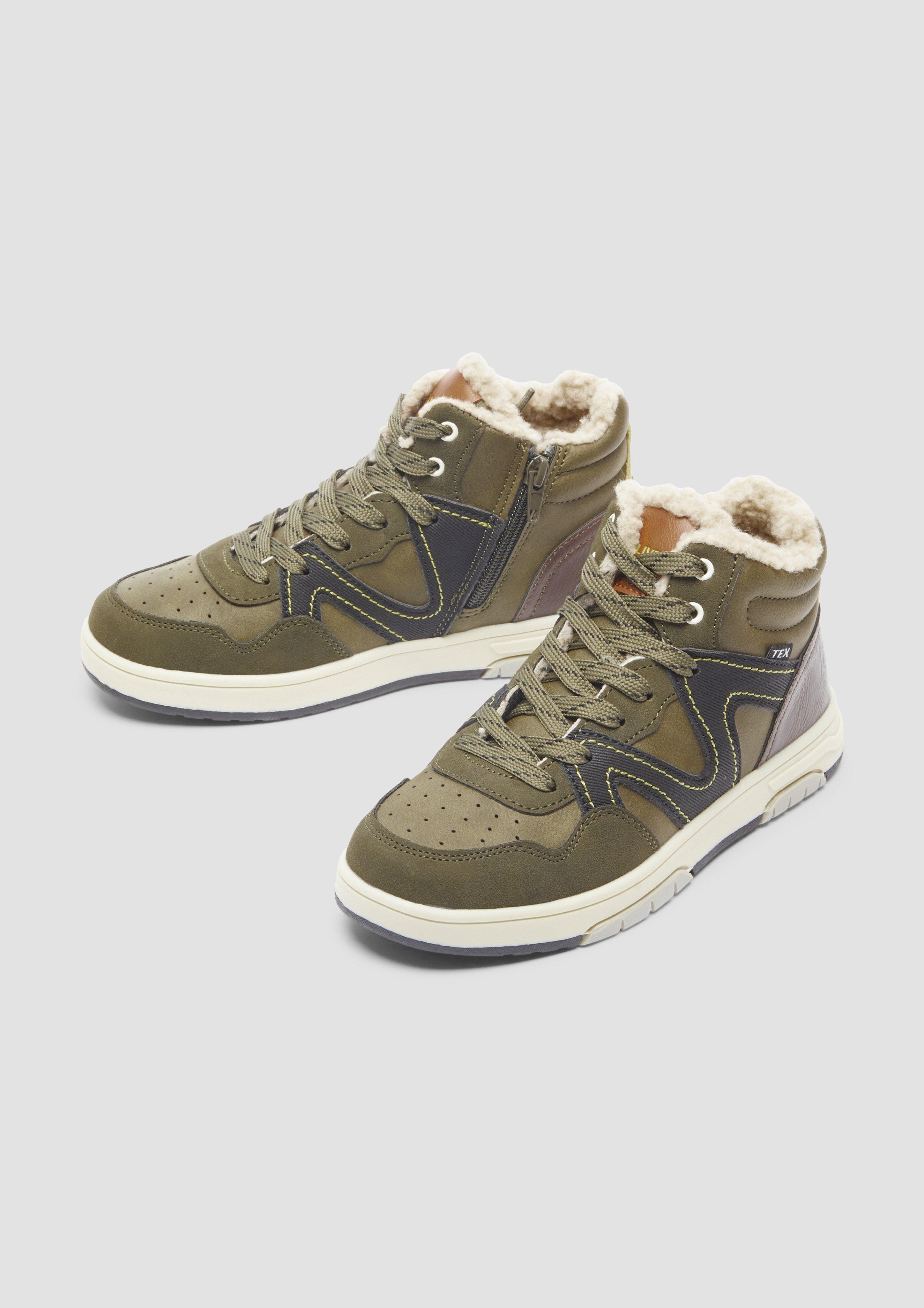 Laarzen in 701 & 805