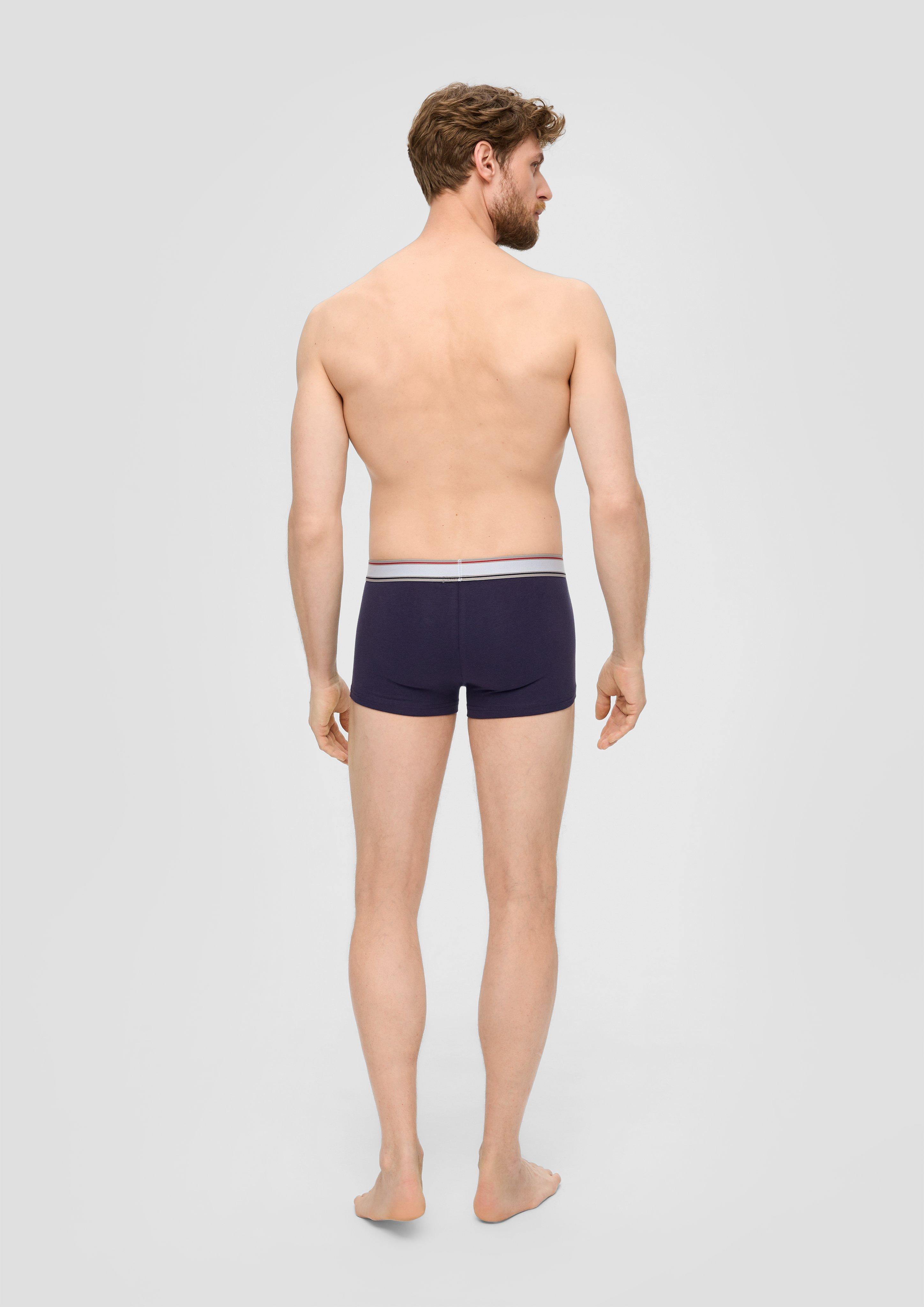 Kratke hlače in 8226, 8223, 8222 & 8230