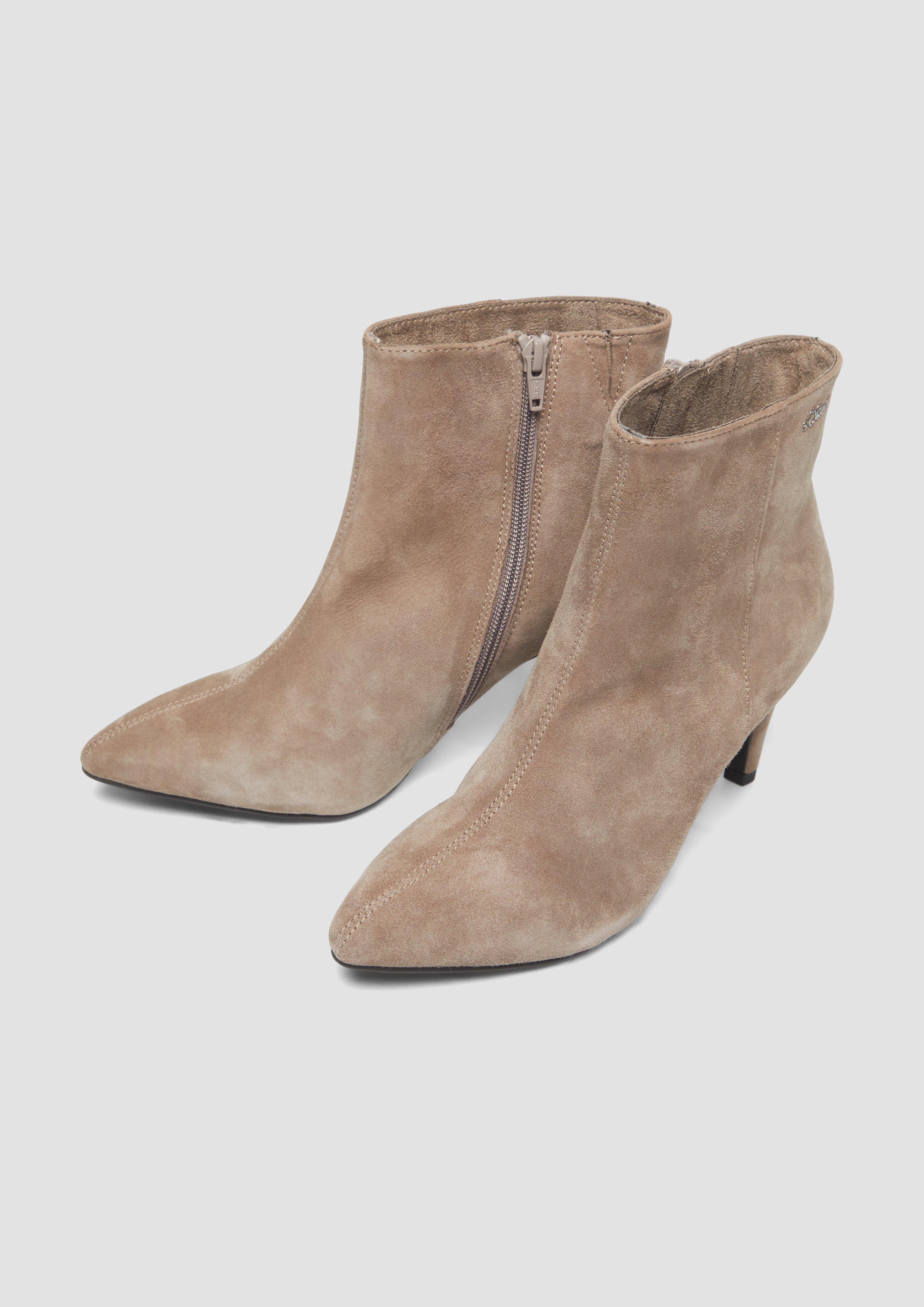 Stiefel in 341, 001 & 907