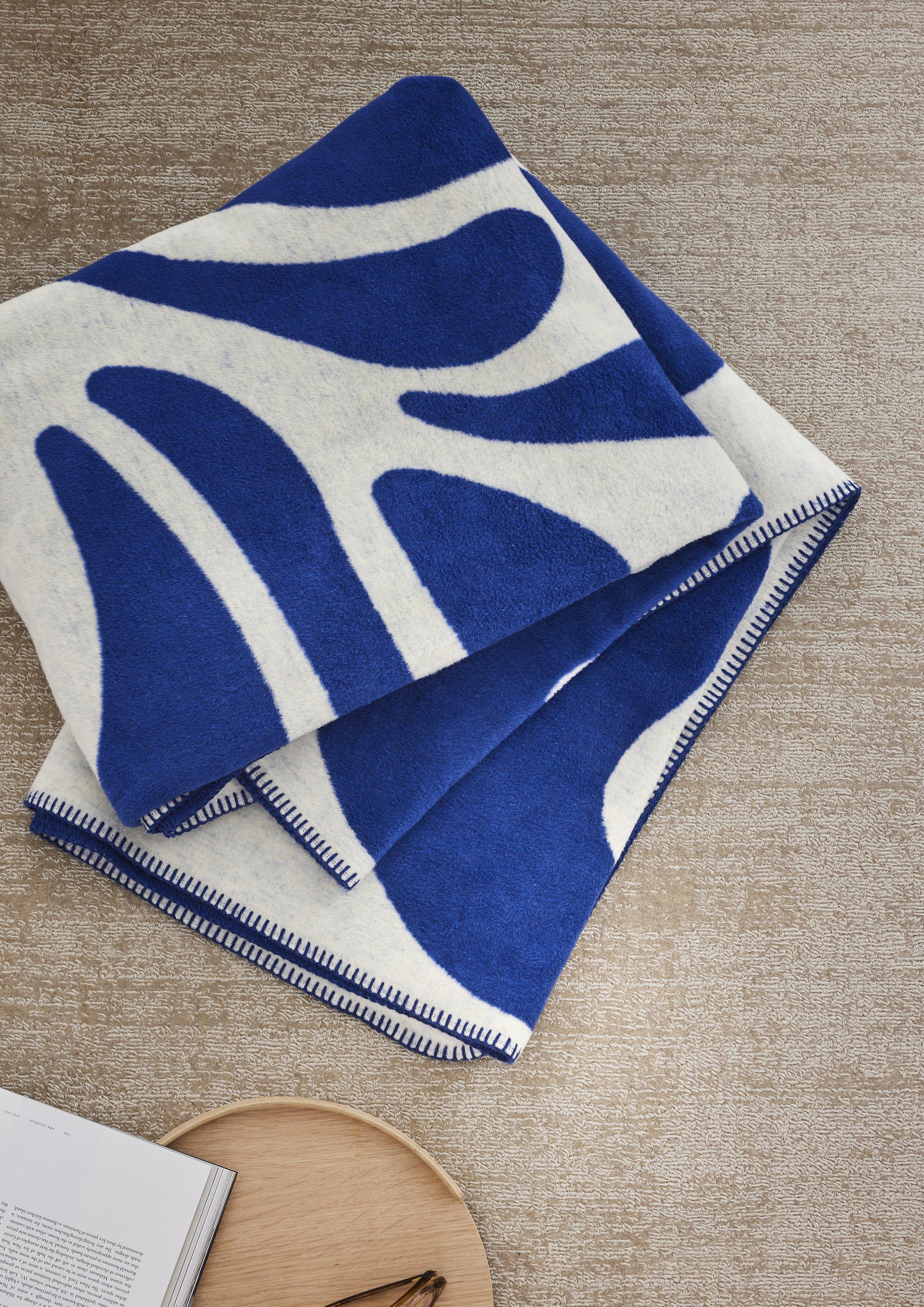 Decke in 600, 830 & 700