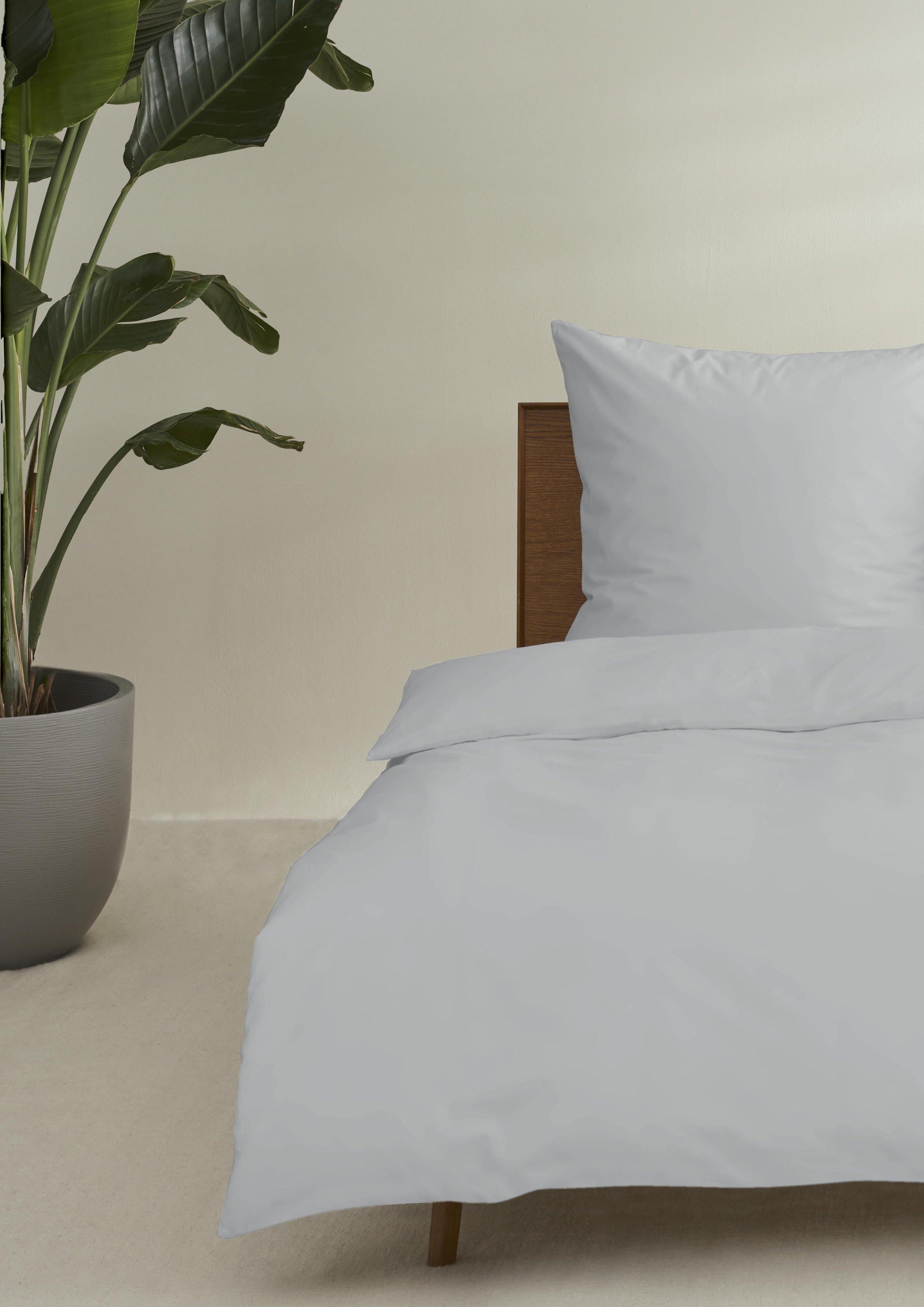 Posteljno perilo in 800 & 850