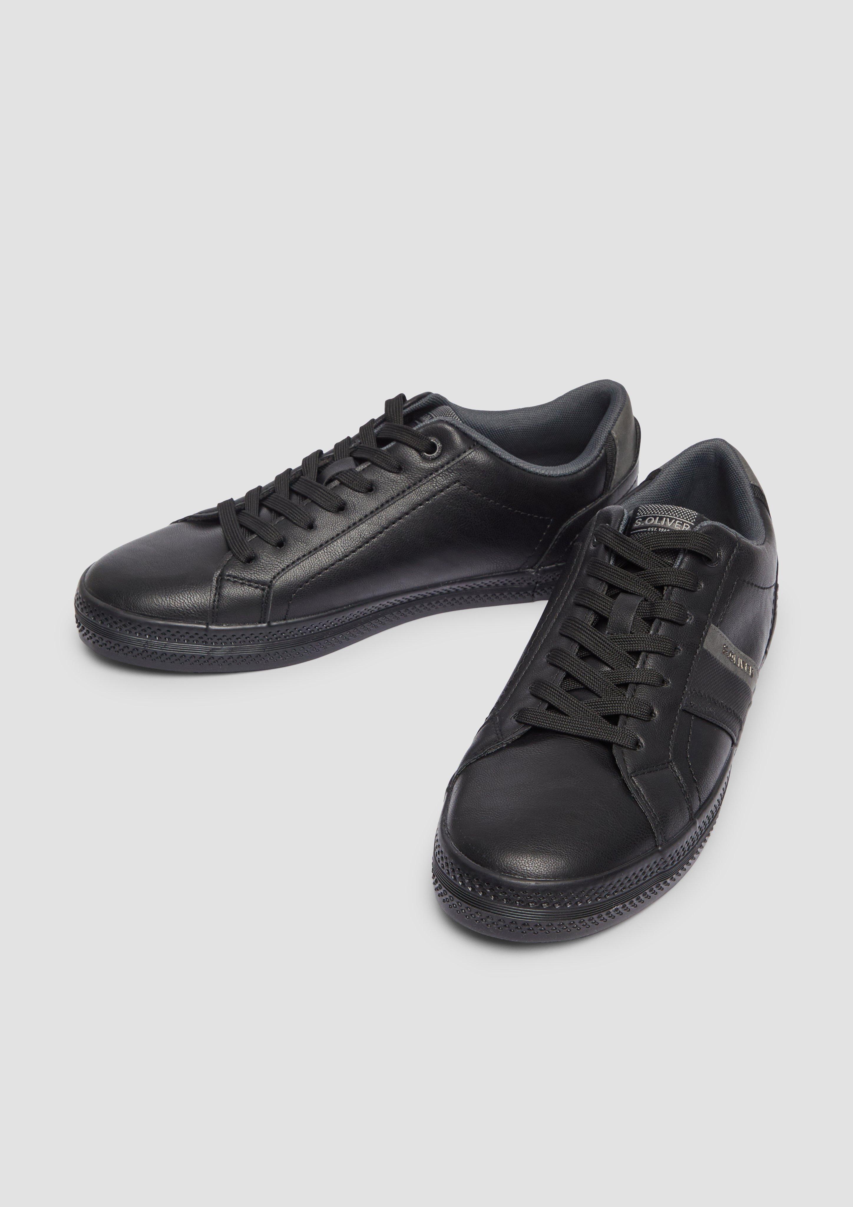 Šnurovacie topánky in 0A1, 100, 001 & 880