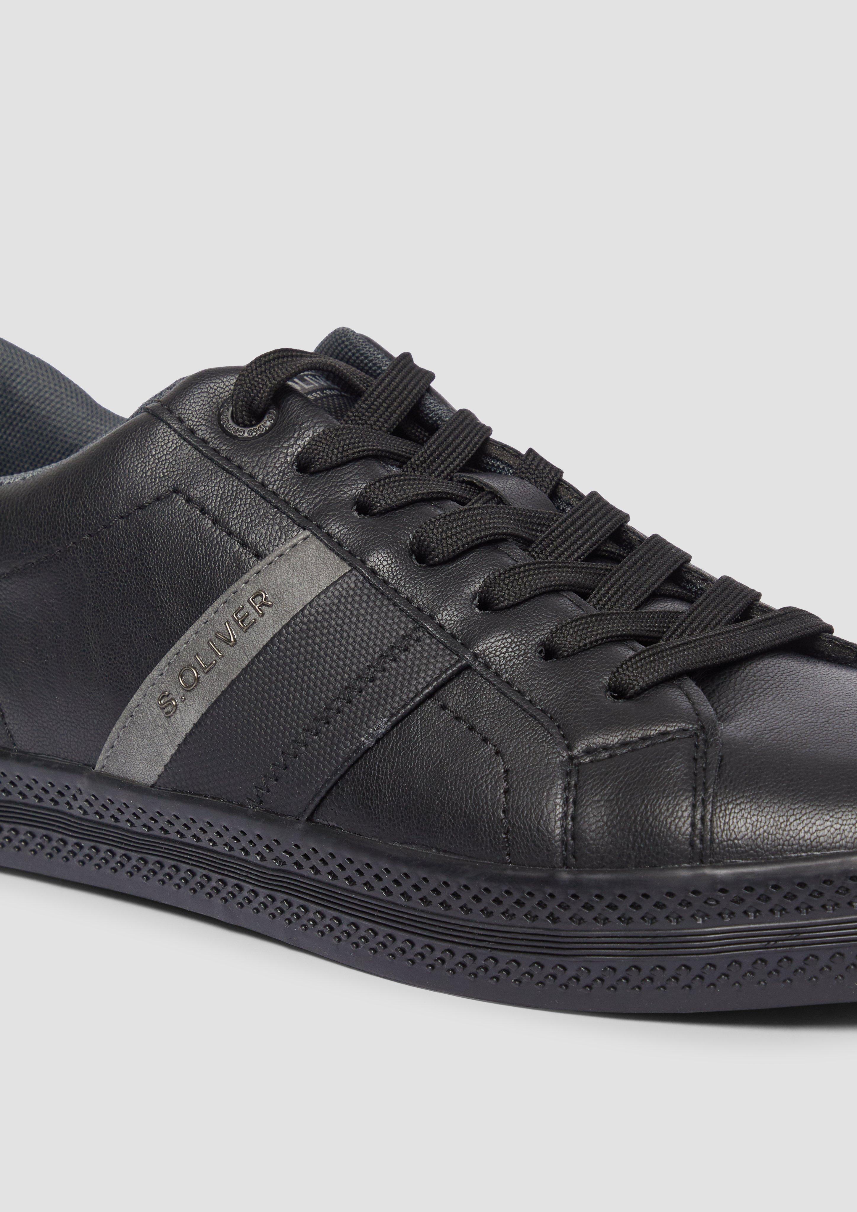 Šnurovacie topánky in 0A1, 100, 001 & 880