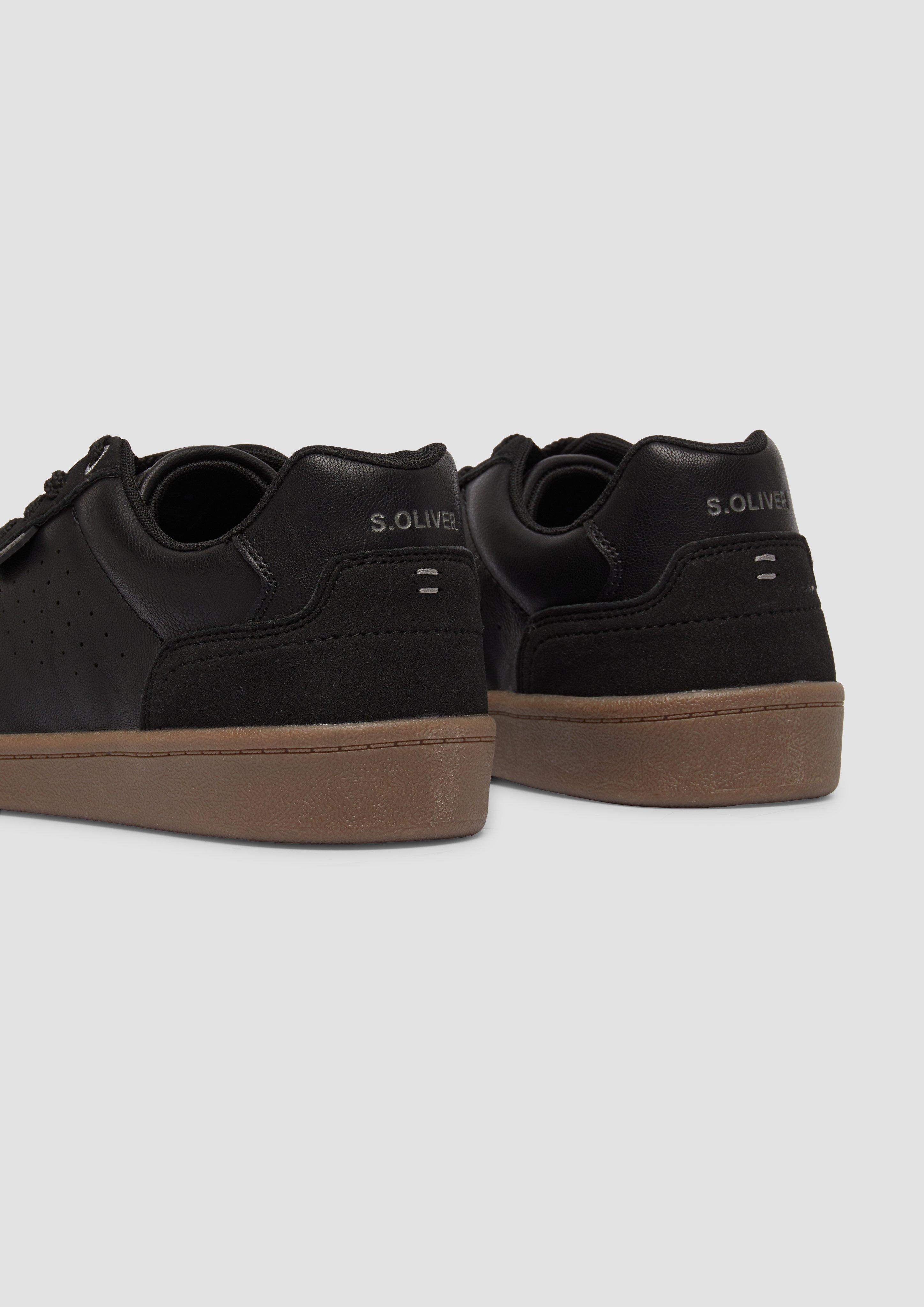 Souliers à lacets in 001, 880 & 410