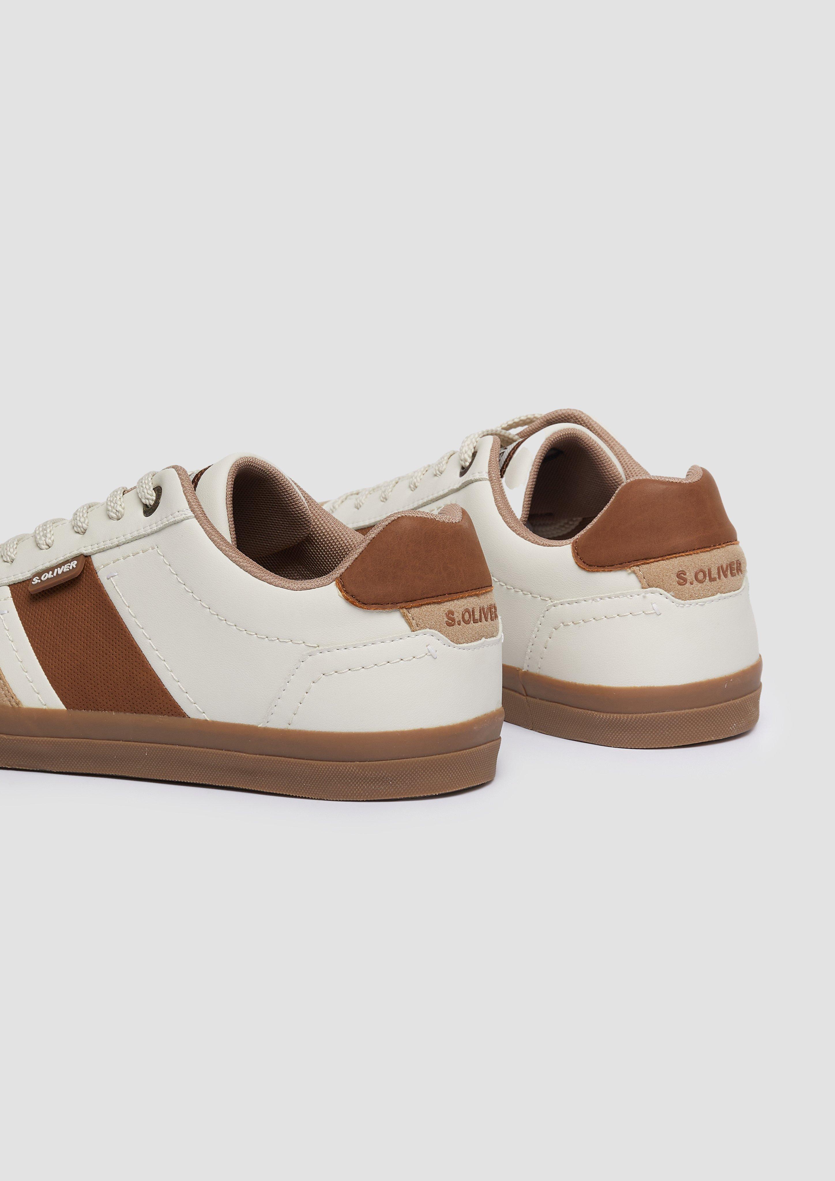 Schnürer in 41A, 108, 410, 327 & 0A1