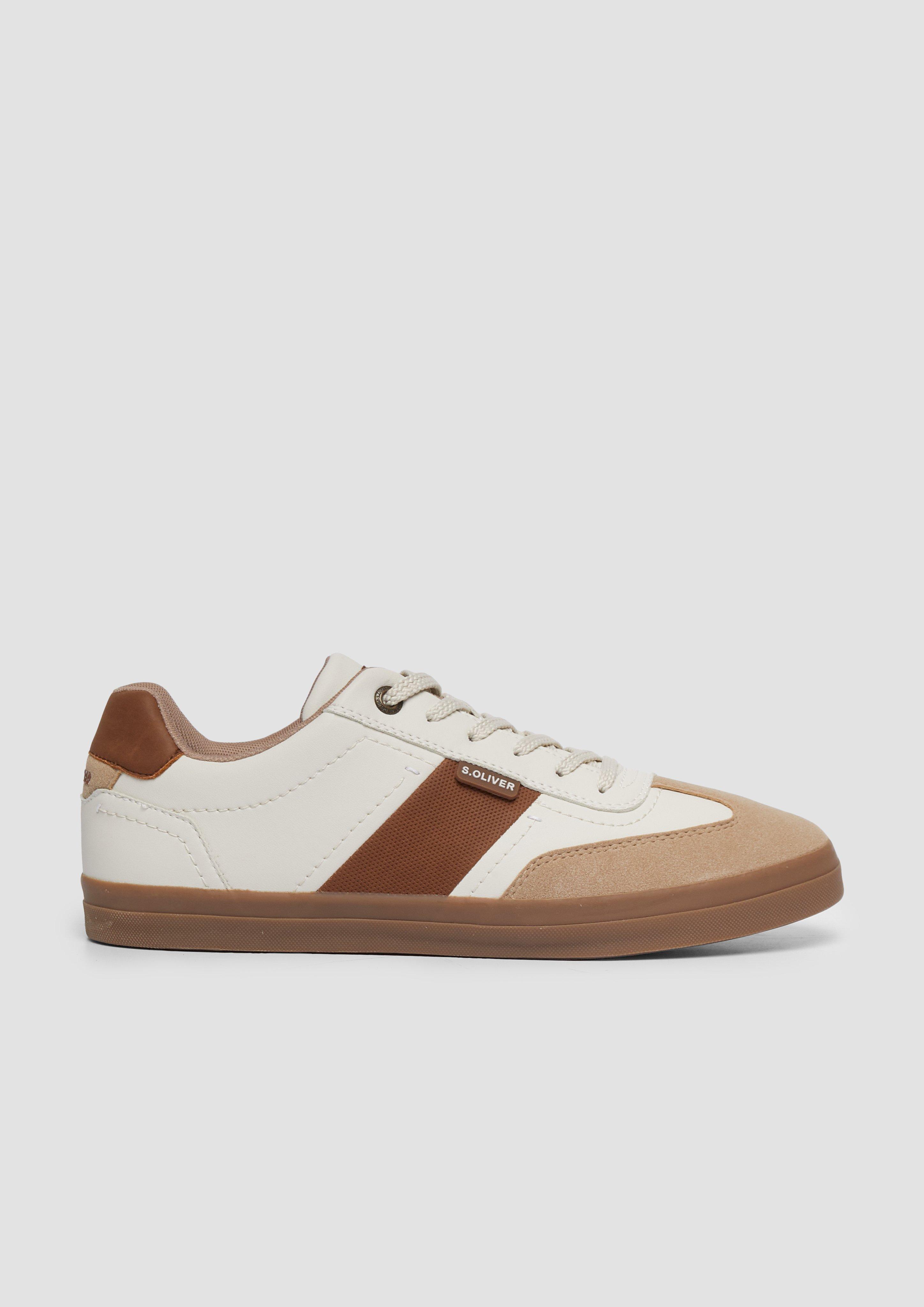 Schnürer in 41A, 108, 410, 327 & 0A1