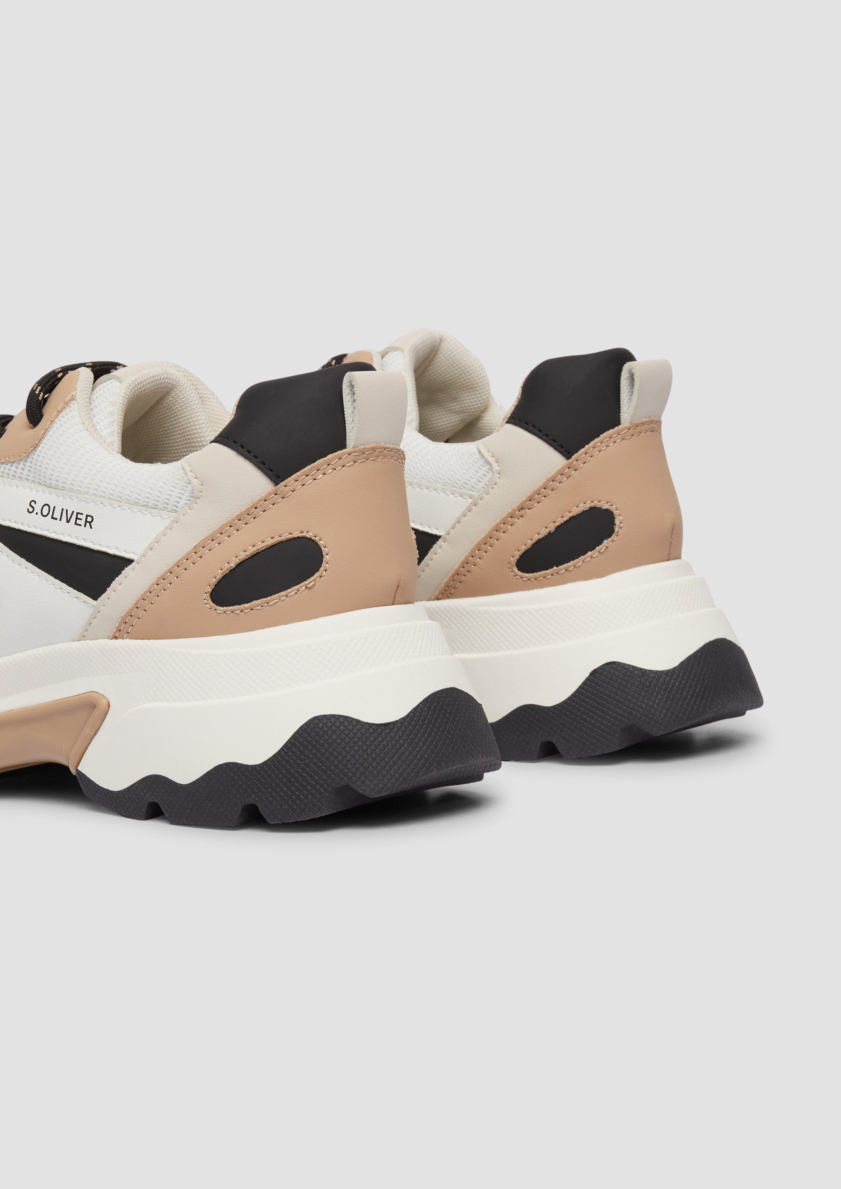 Čevlji z vezalkami in 098, 410 & 193