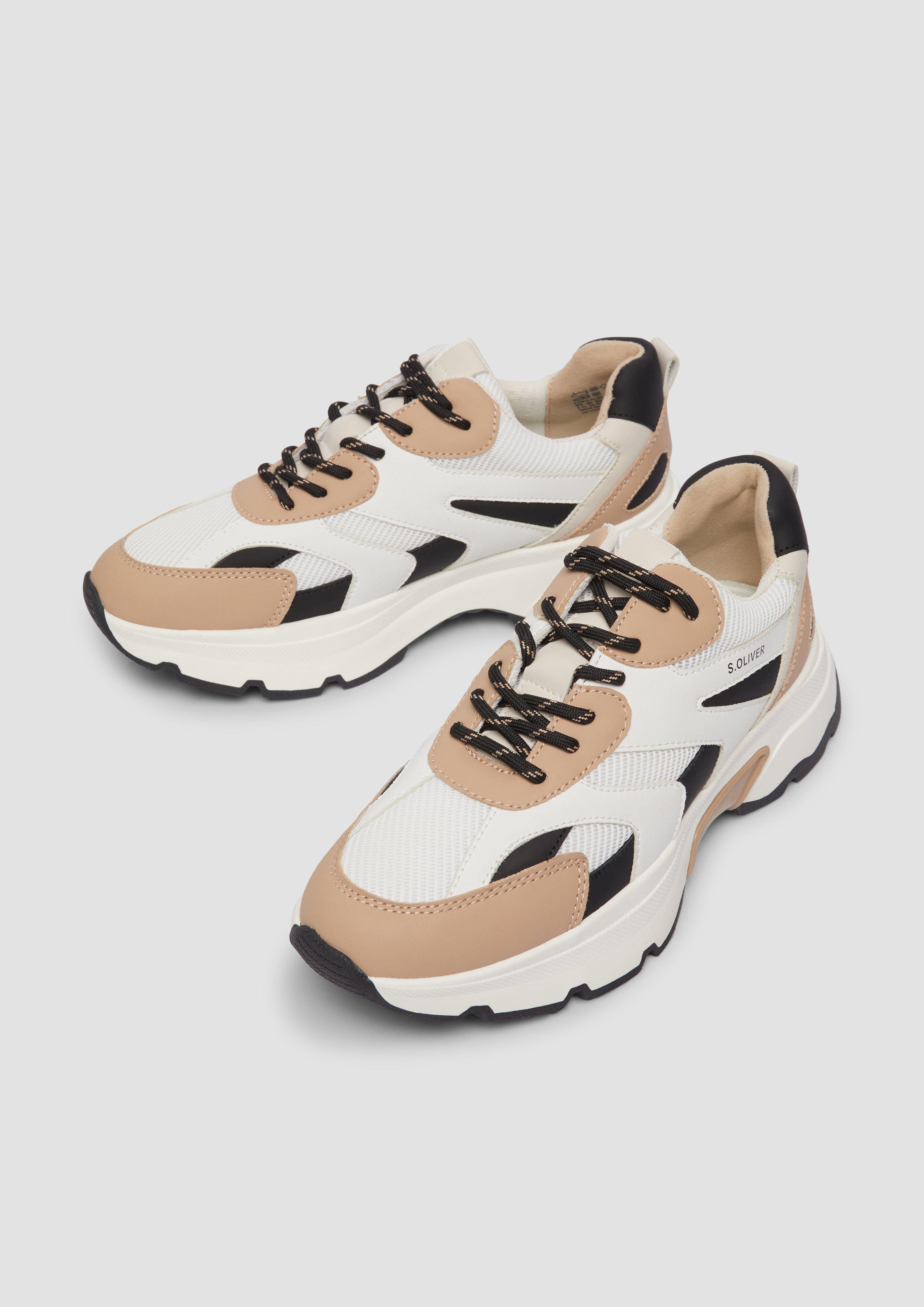 Čevlji z vezalkami in 098, 410 & 193