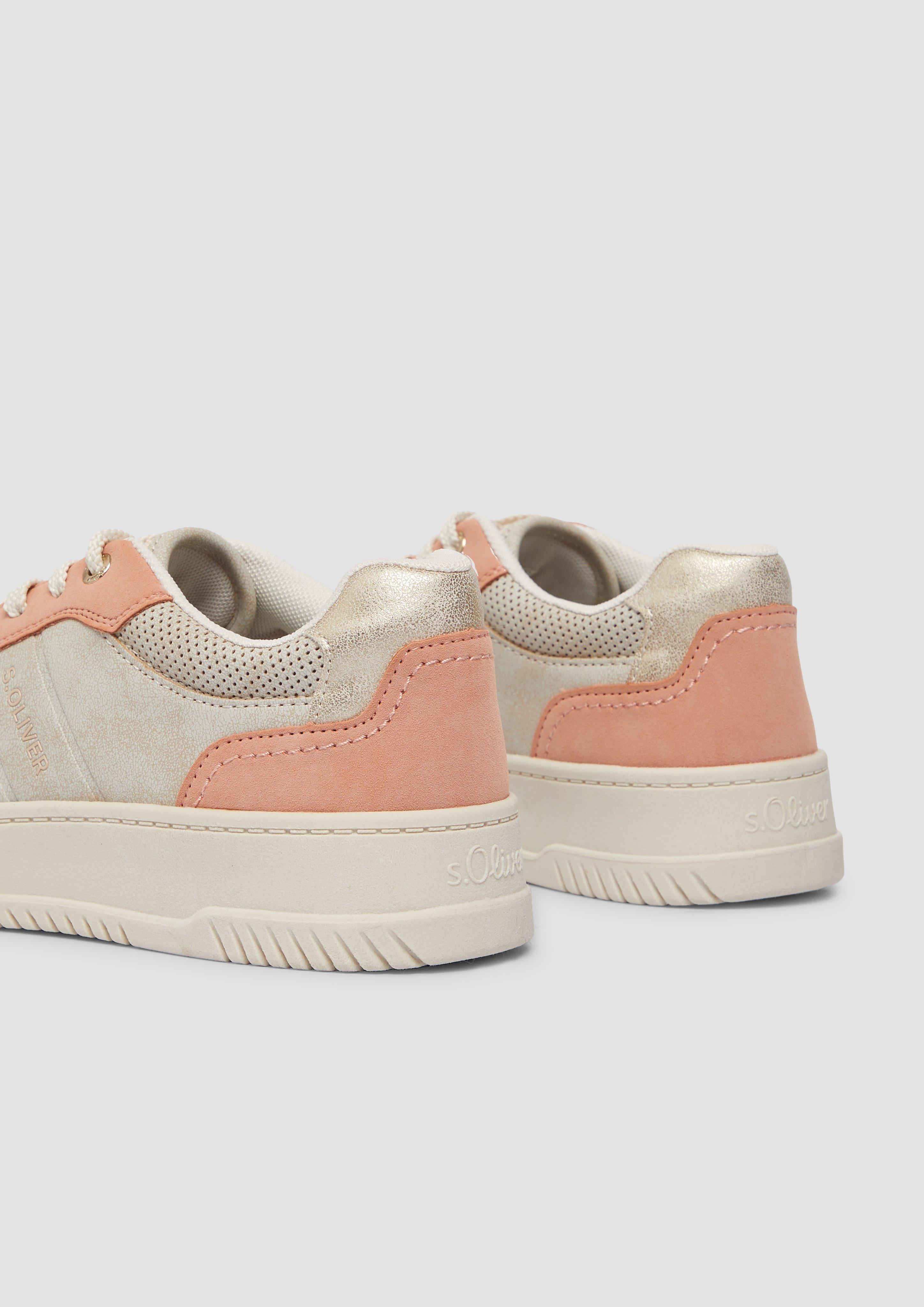 Schnürer in 592, 442, 830 & 913