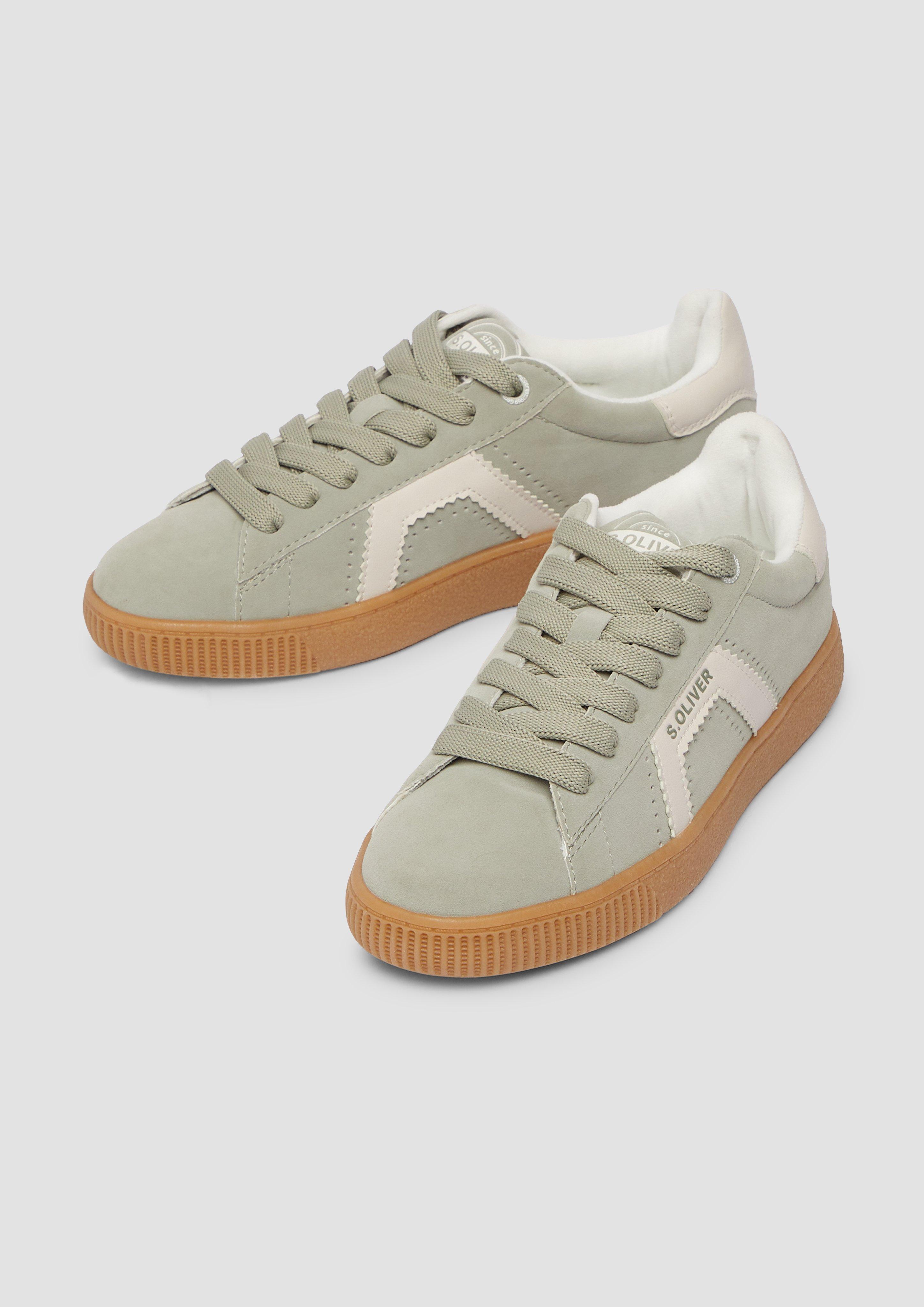 Schnürer in 728, 400, 544 & 001