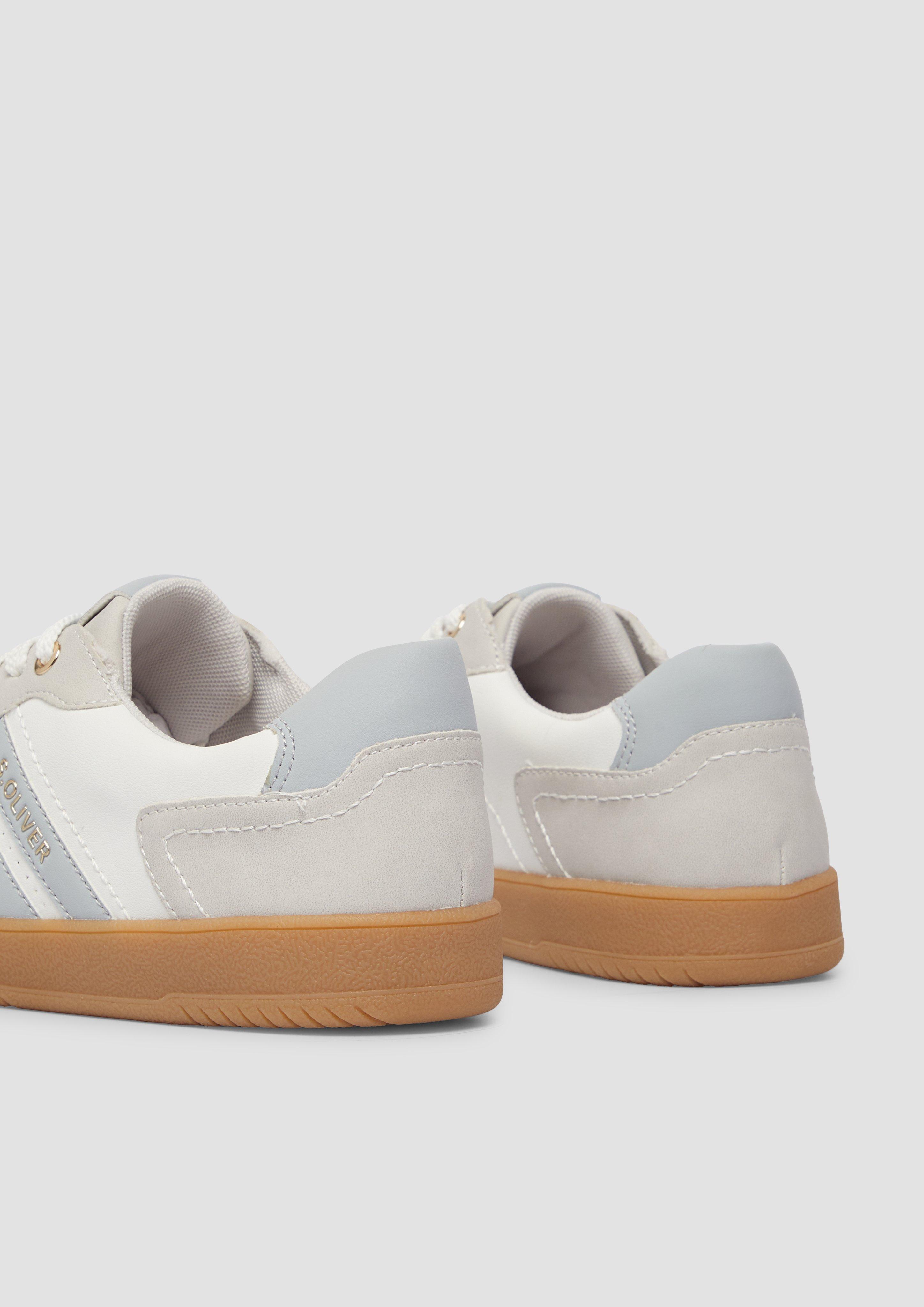 Cipele na vezanje in 183, 830, 126, 256, 943, 468, 410 & 907