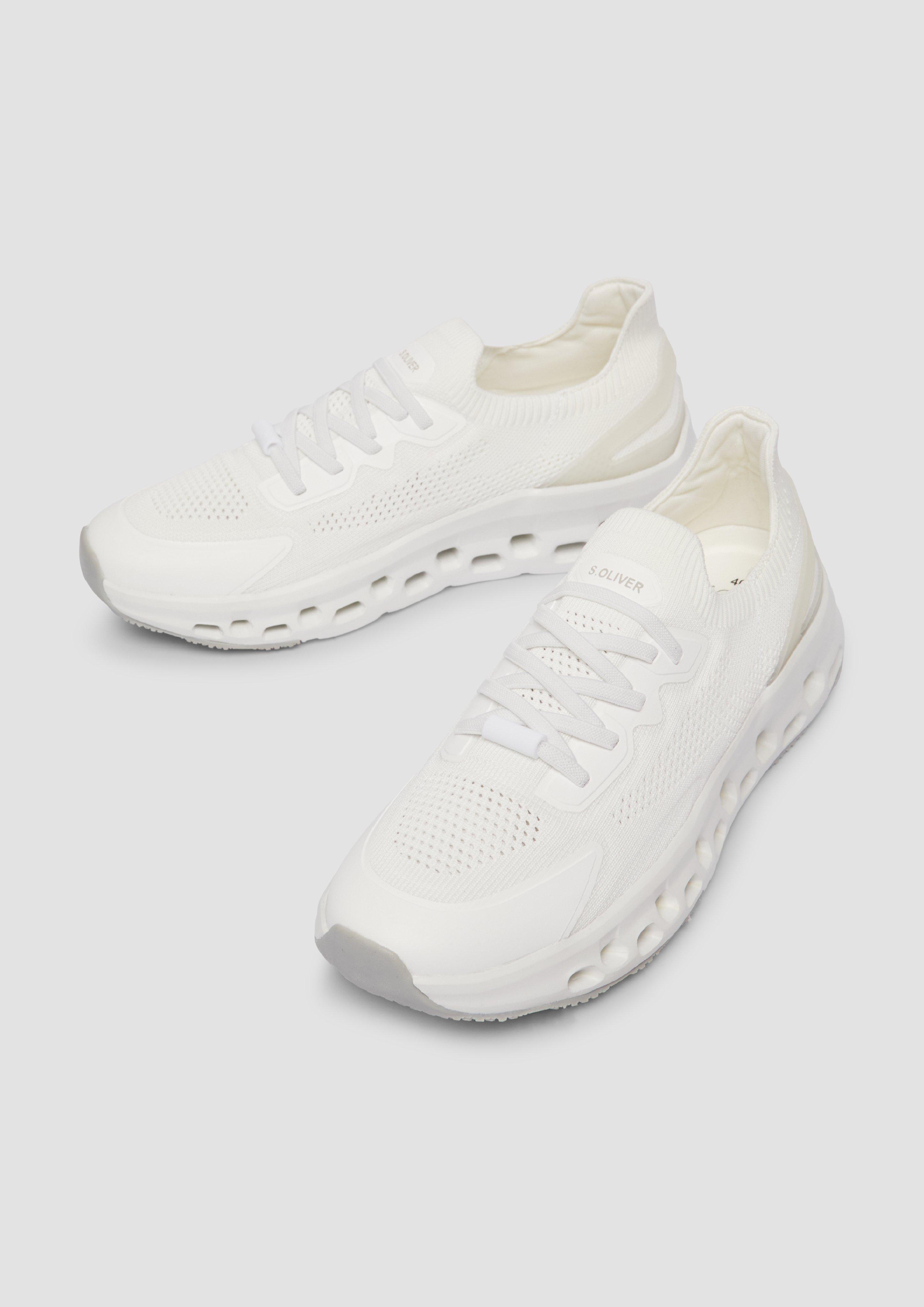 Slipper in 100, 345 & 001