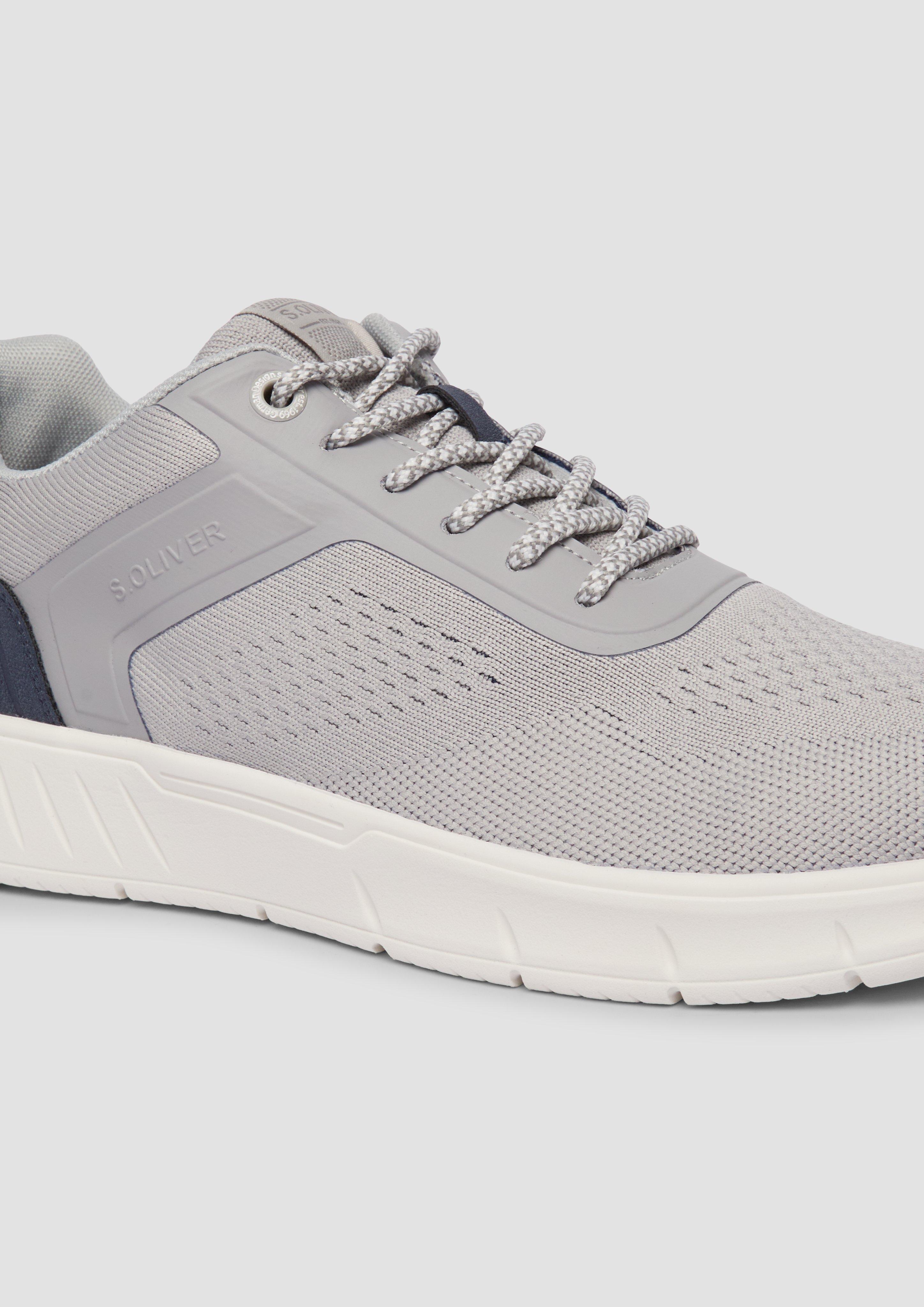 Schnürer in 210 & 001