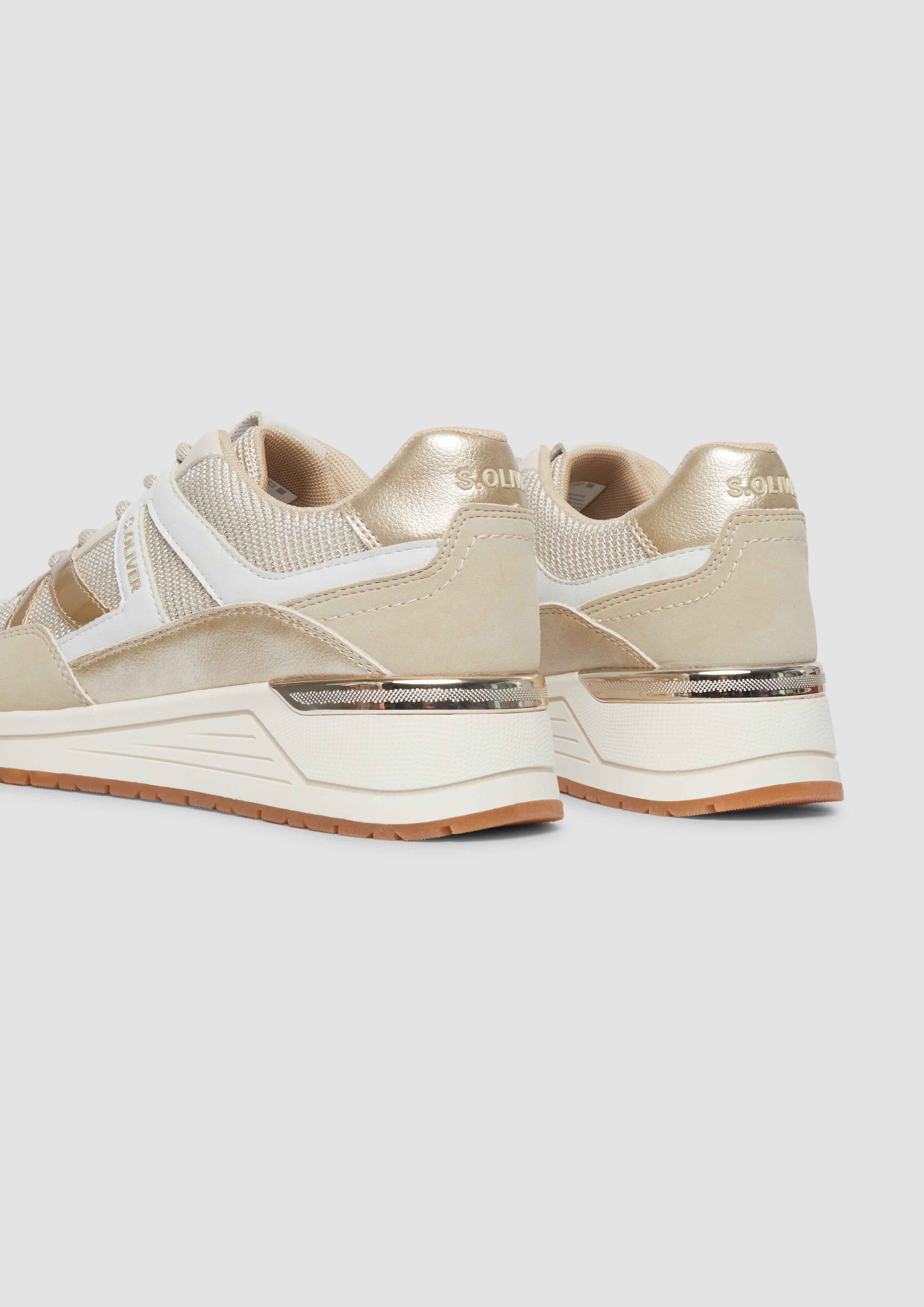 Schnürer in 410, 108 & 913