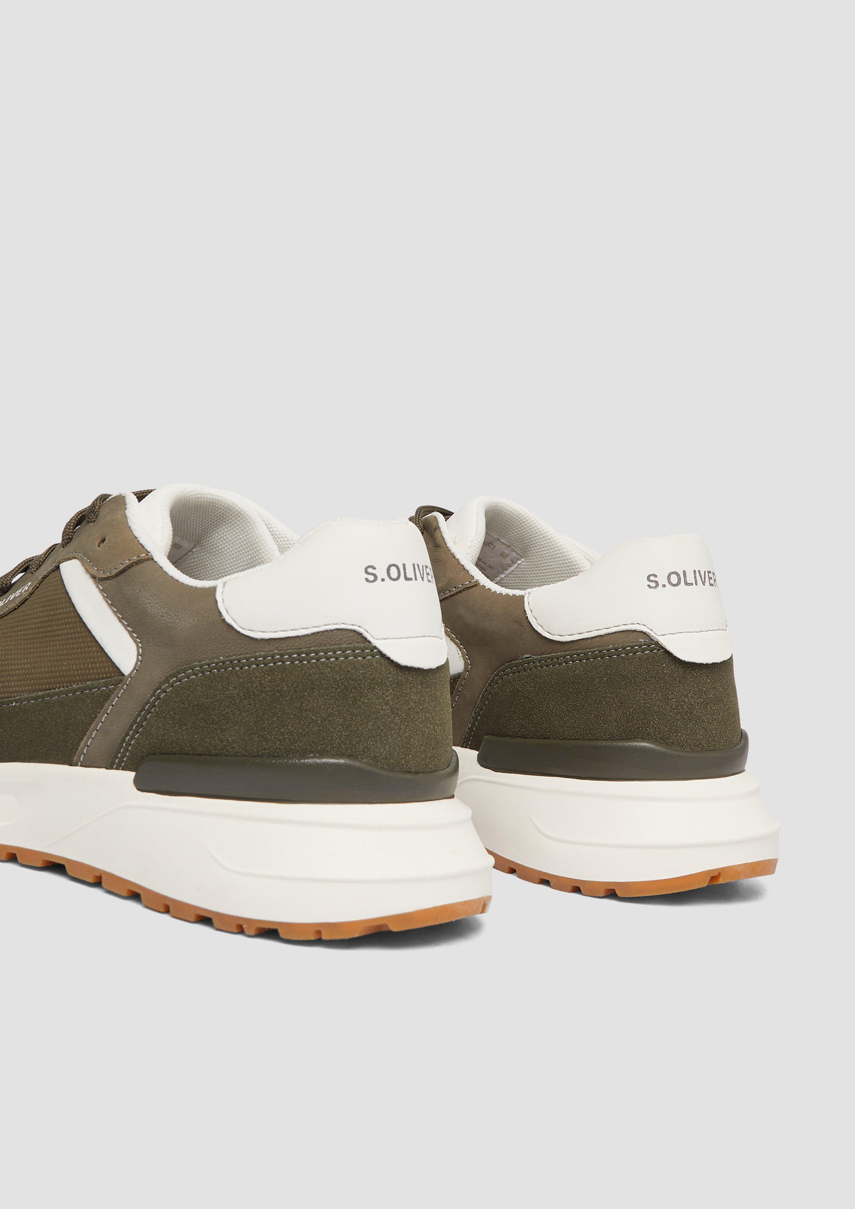 Schnürer in 701, 100 & 805