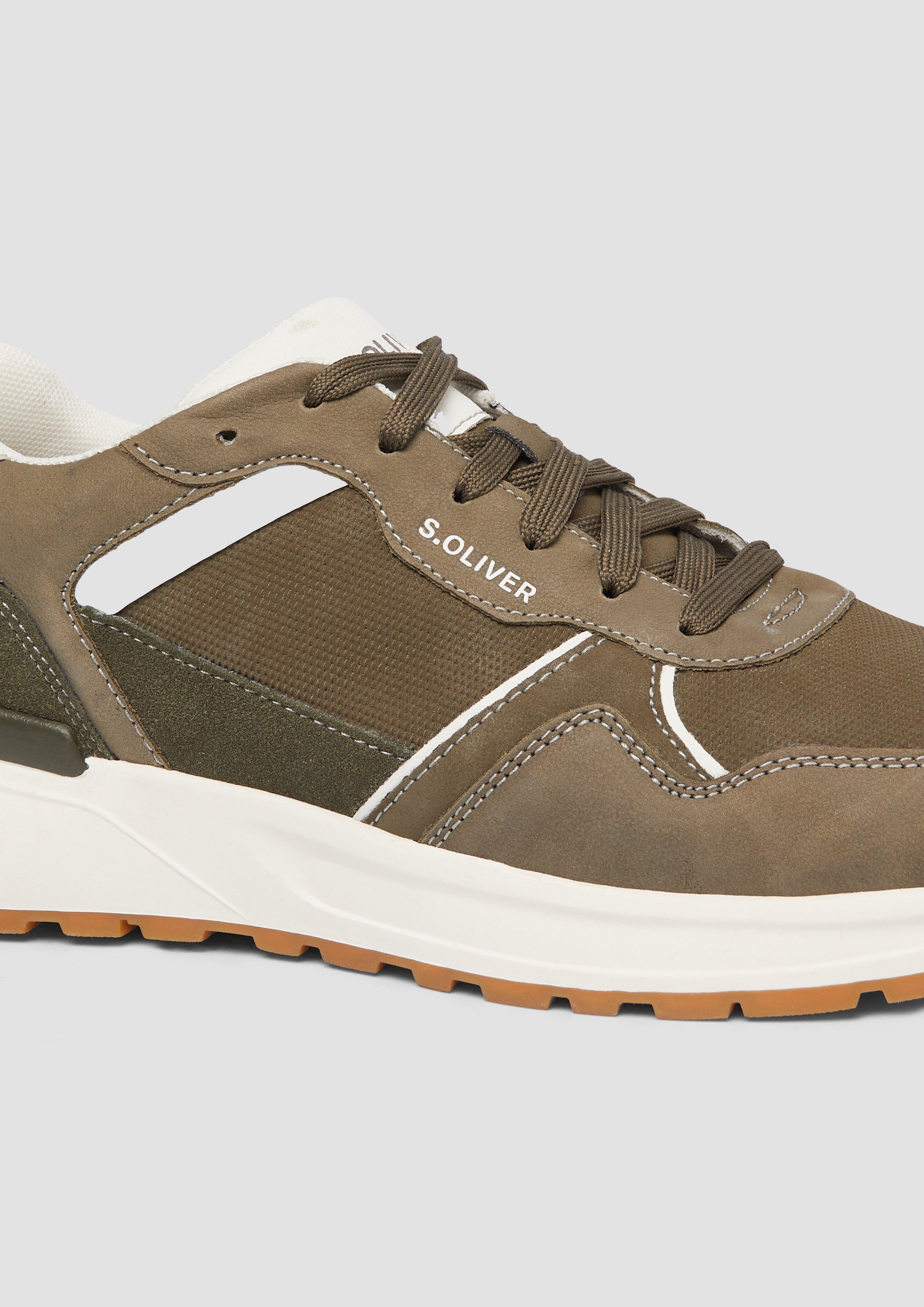 Schnürer in 701, 100 & 805