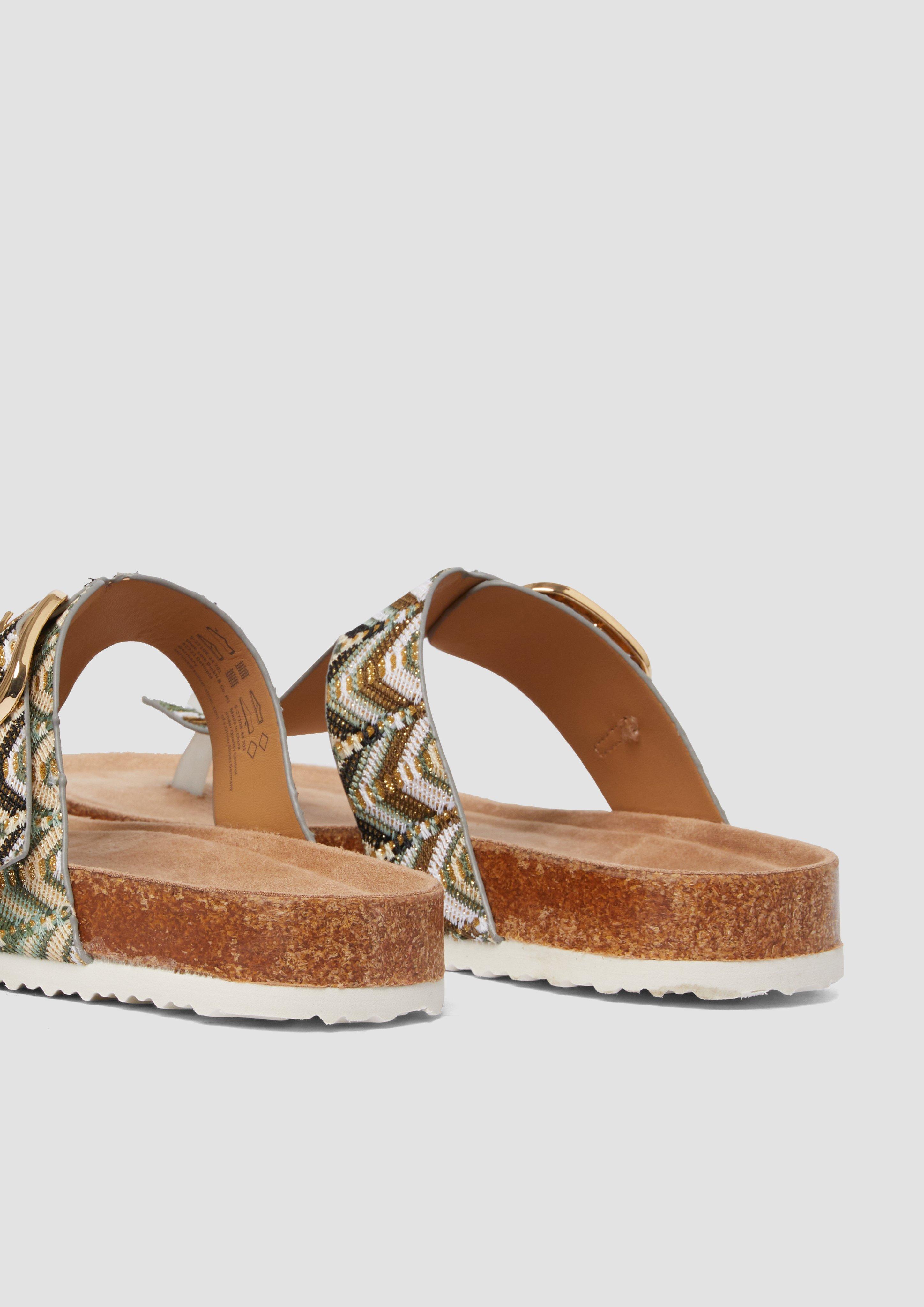 Pantoletten in 701, 300, 597 & 600