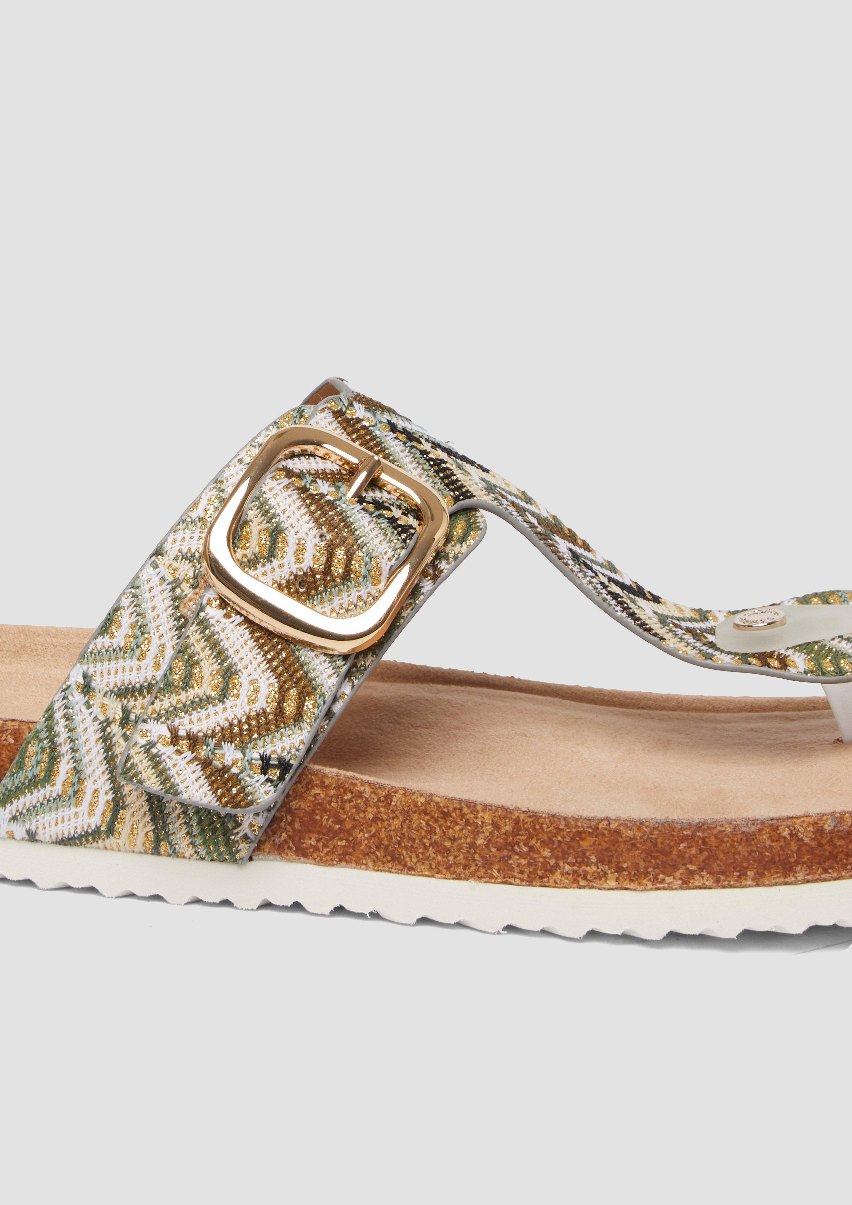 Pantoletten in 701, 300, 597 & 600