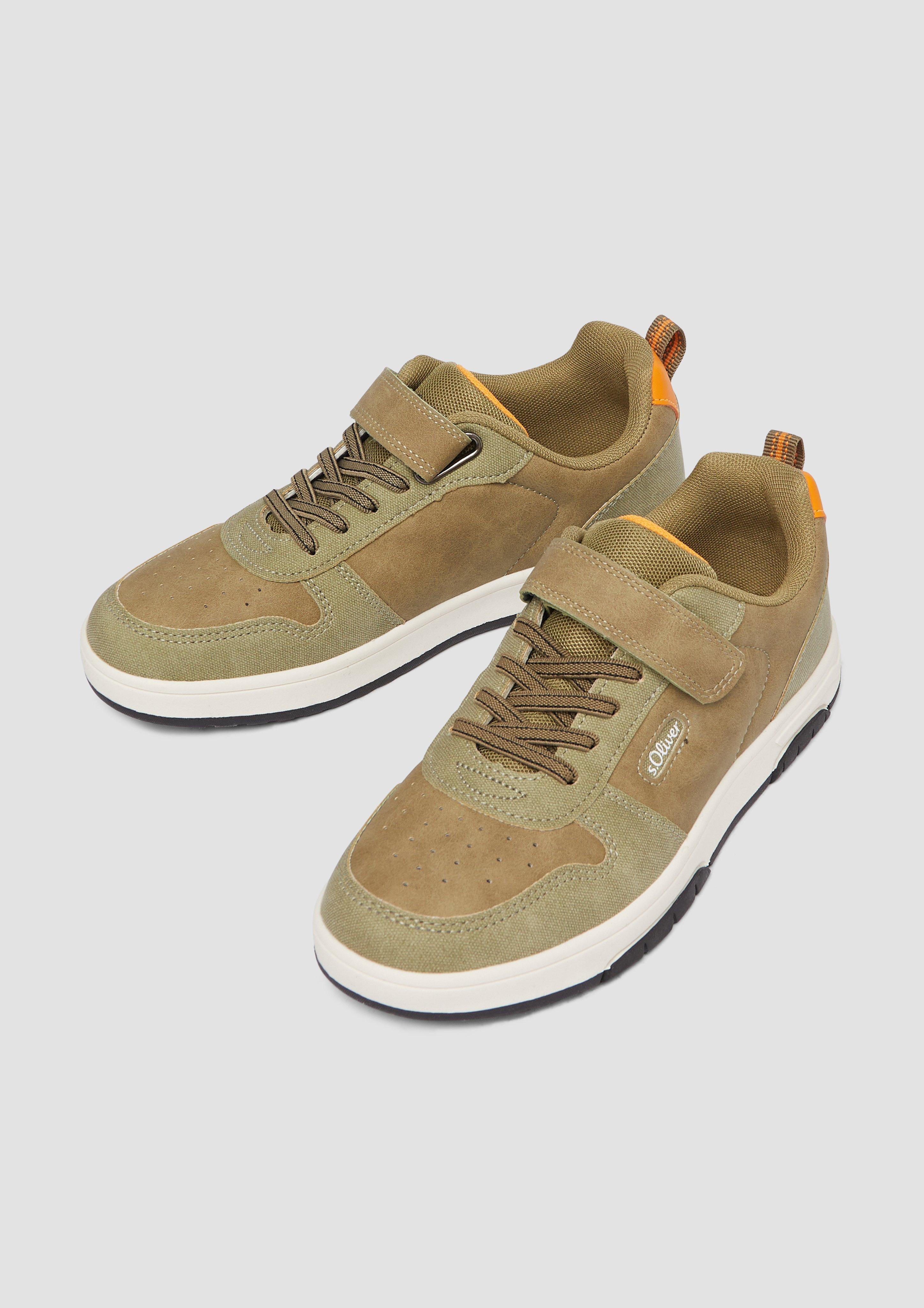 Slipper in 701, 110, 001 & 805