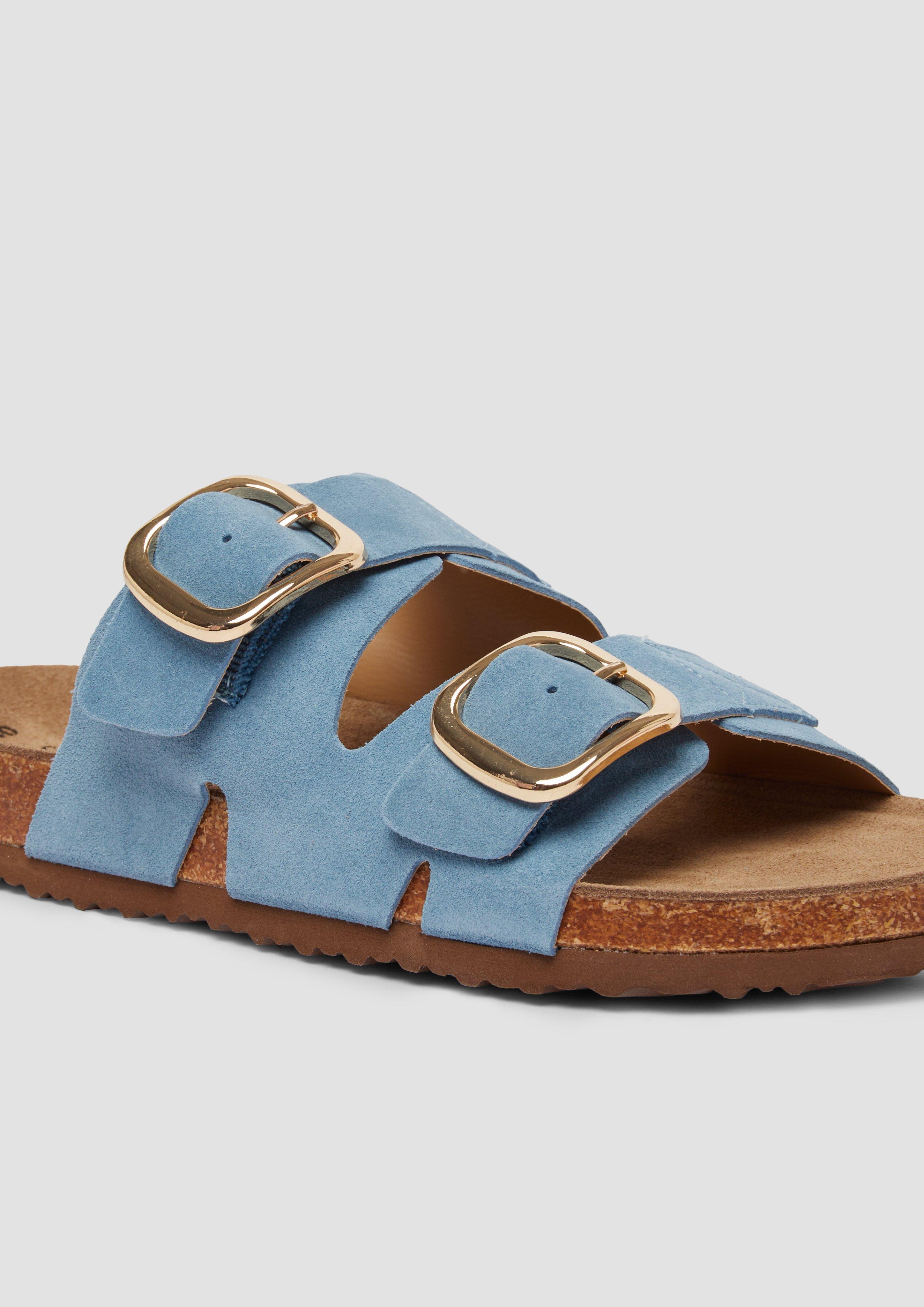 Pantoletten in 802, 305 & 610