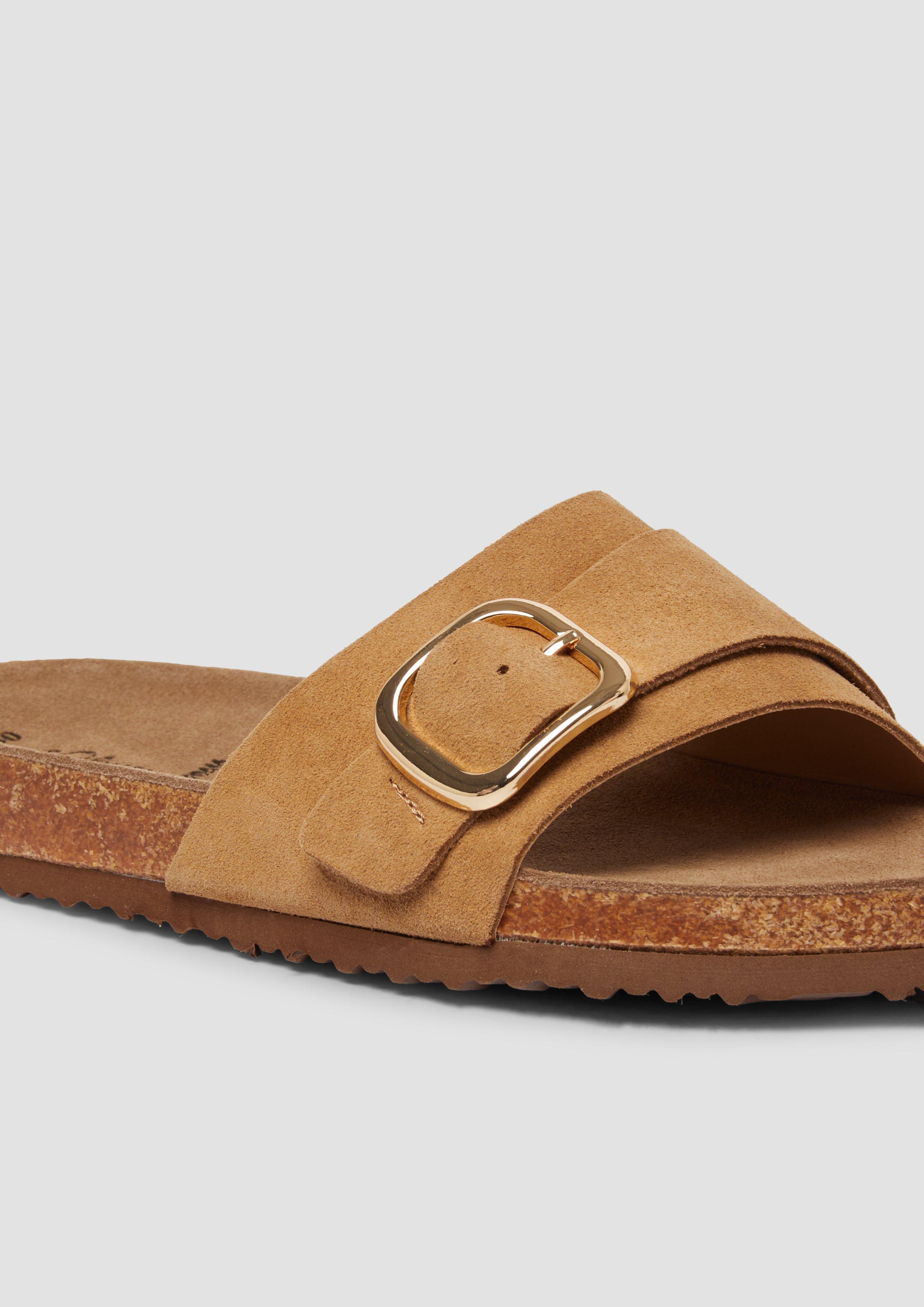 Pantoletten in 305, 610 & 802