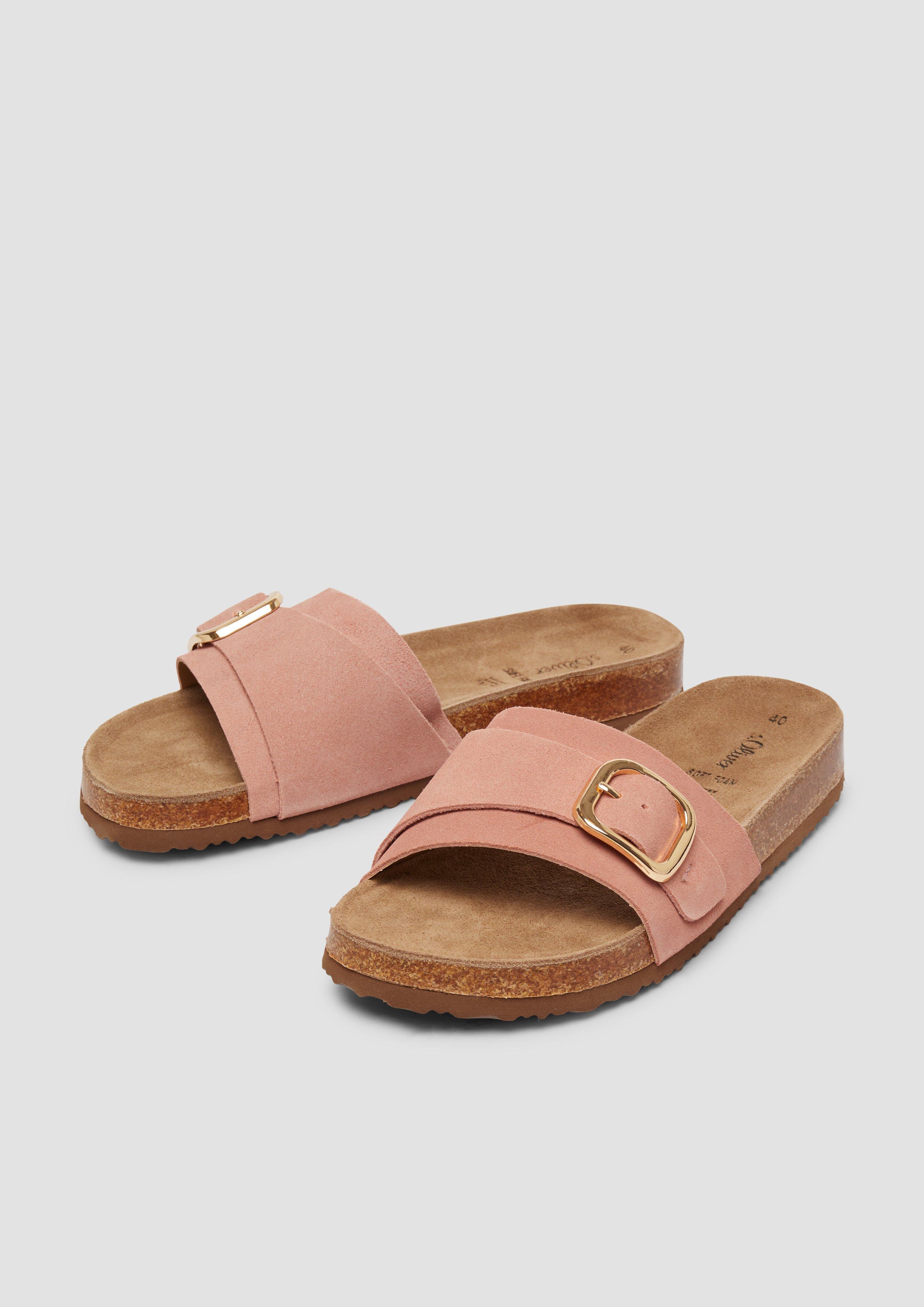 Pantoletten in 610, 305 & 802