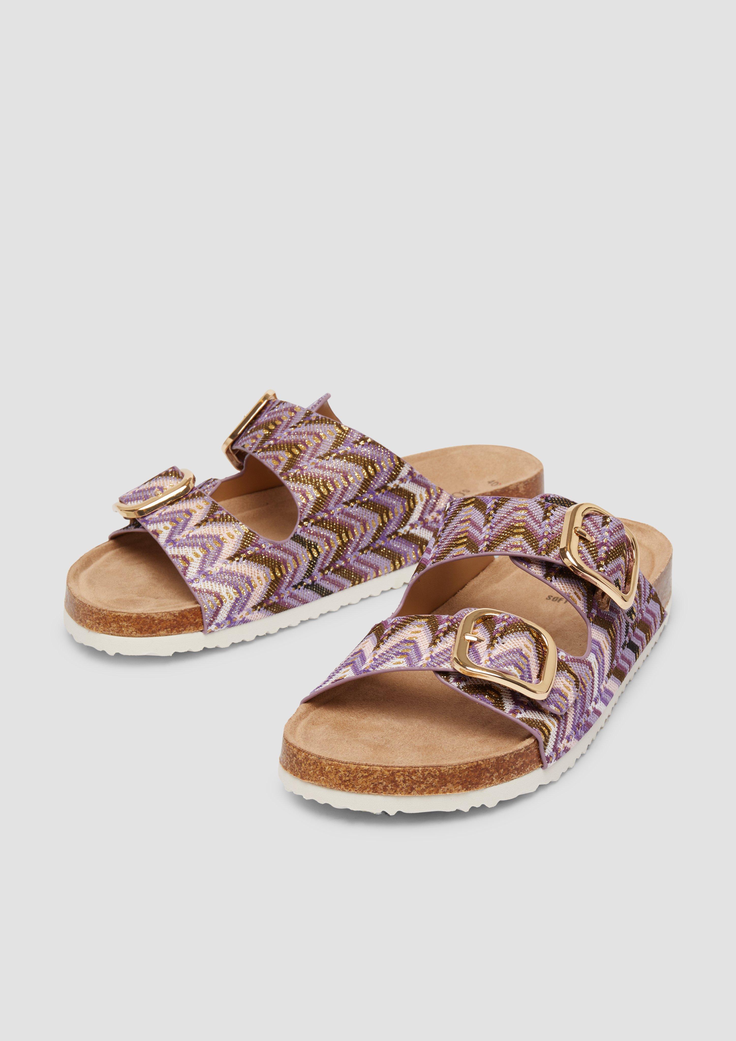 Pantoletten in 597, 701, 600 & 300