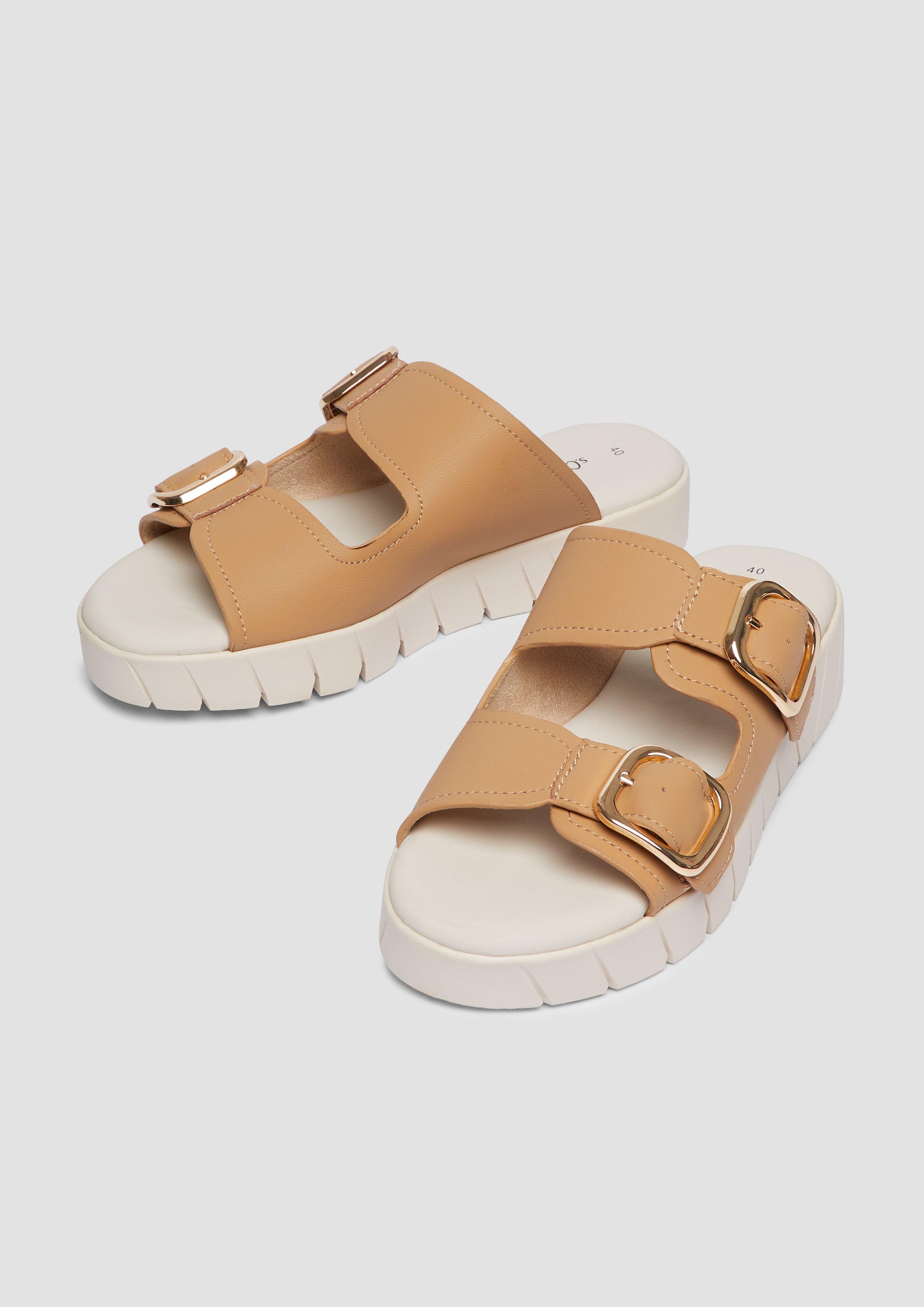 Pantoletten in 337, 403 & 001