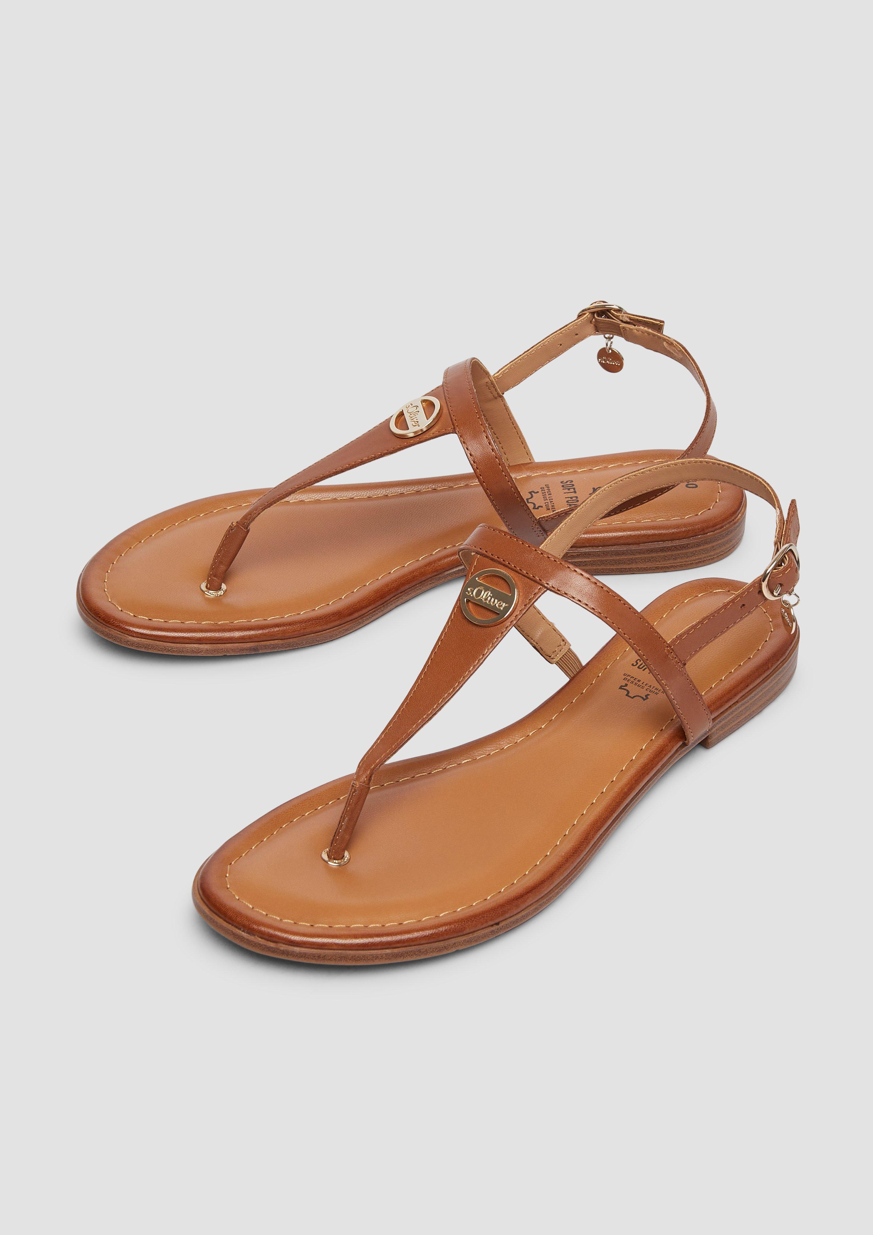 Sandalen in 305, 984 & 001