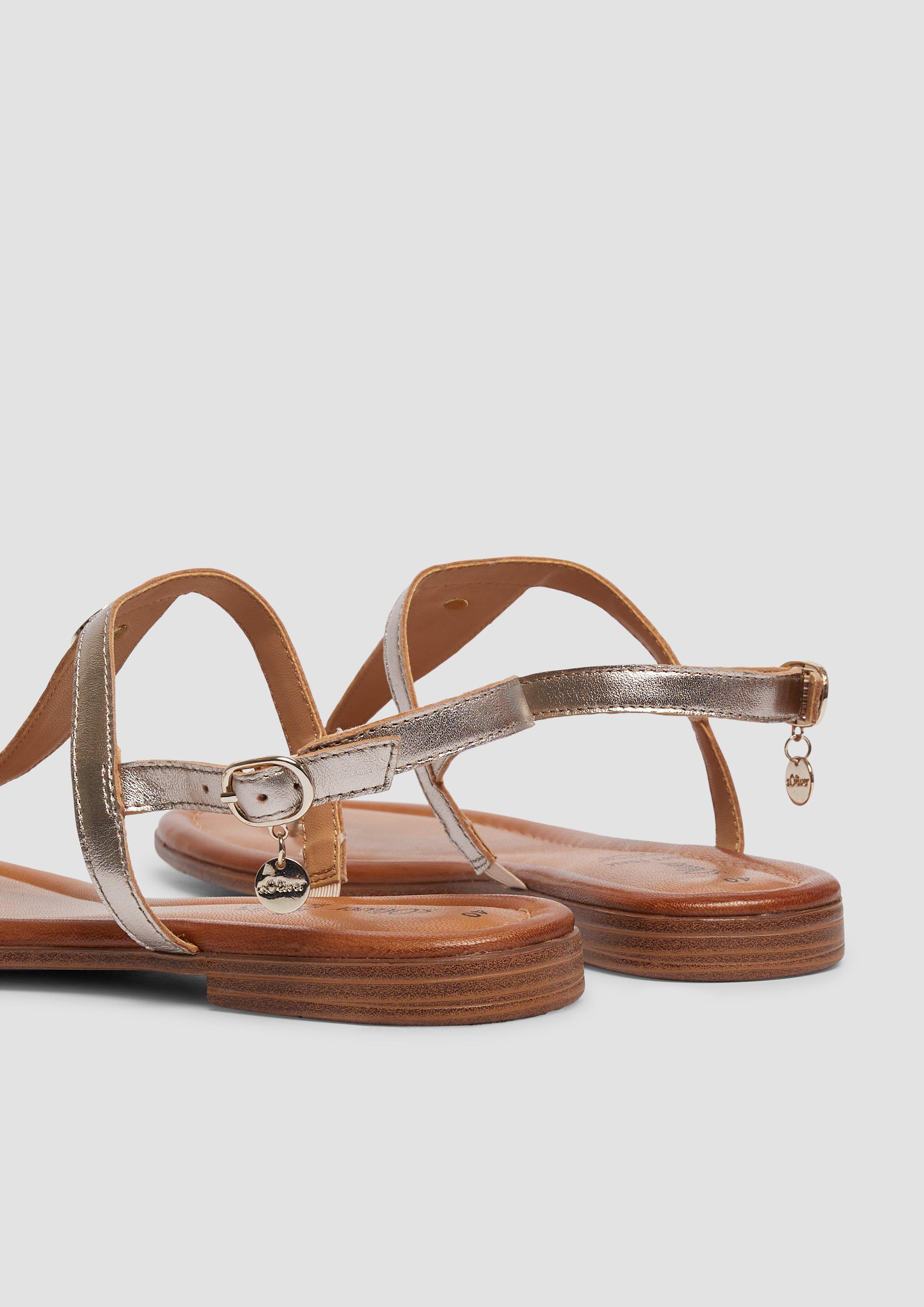 Sandalen in 984, 305 & 001