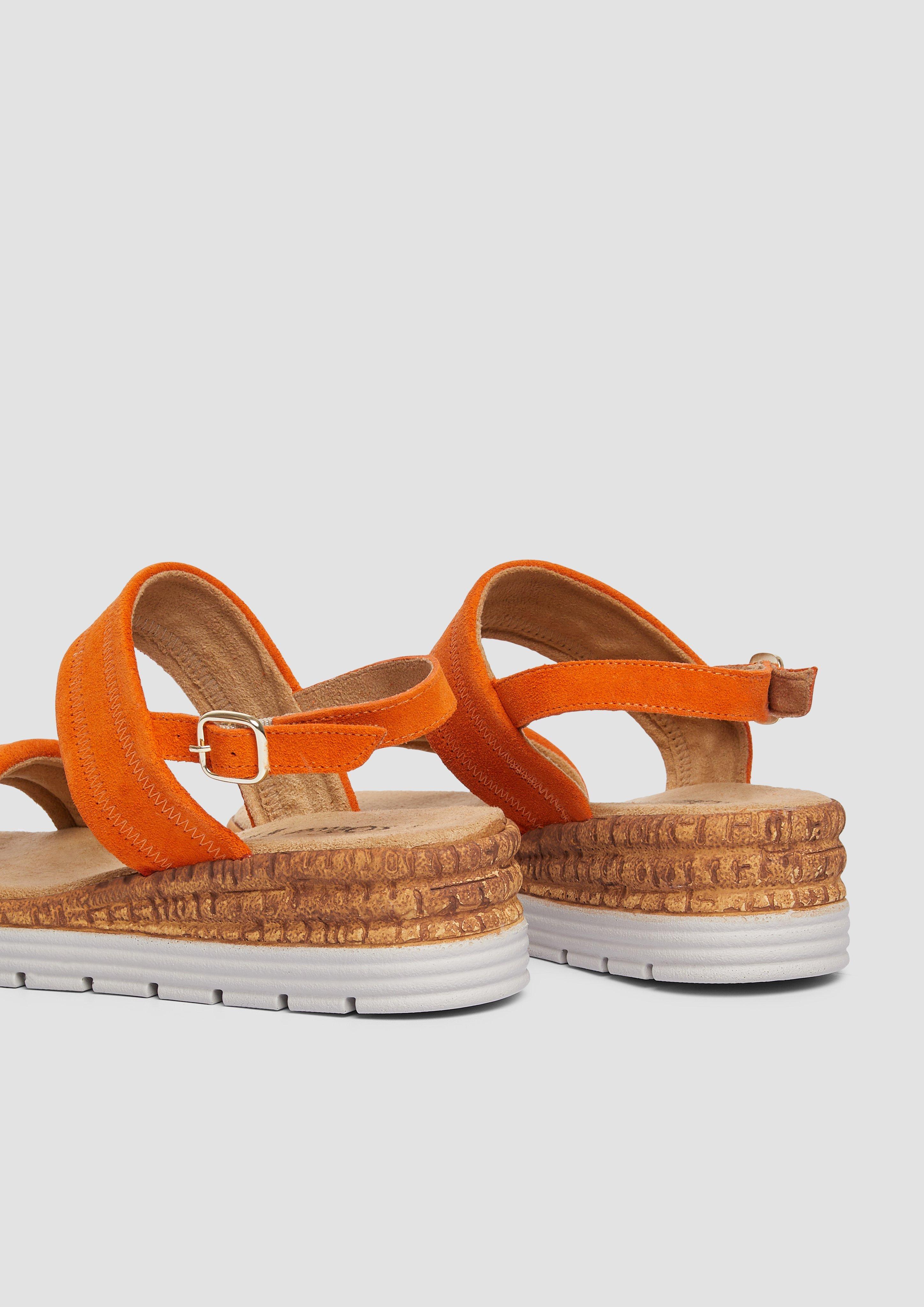 Sandalen in 564, 410, 712 & 804