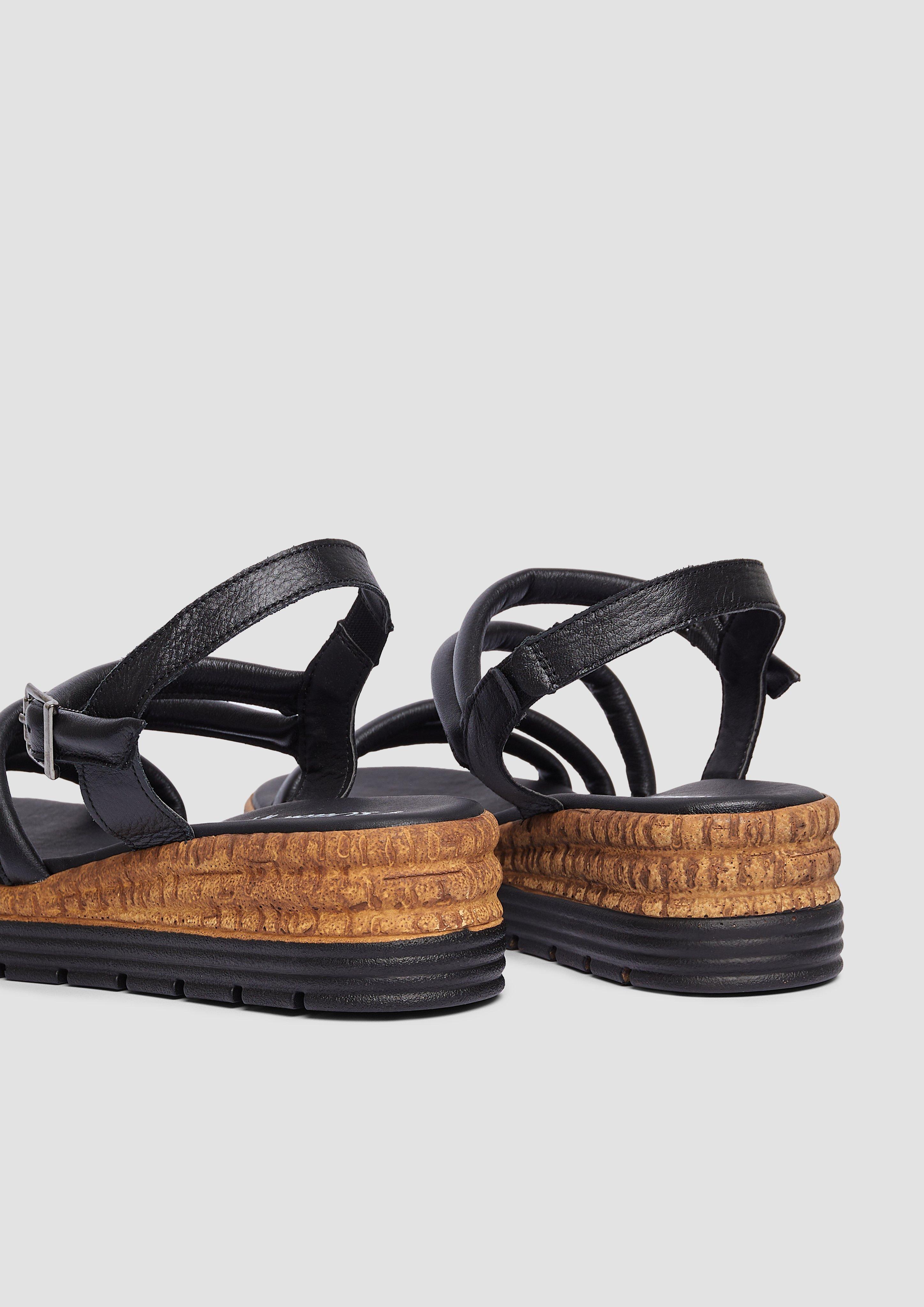 Sandalen in 001, 193 & 410