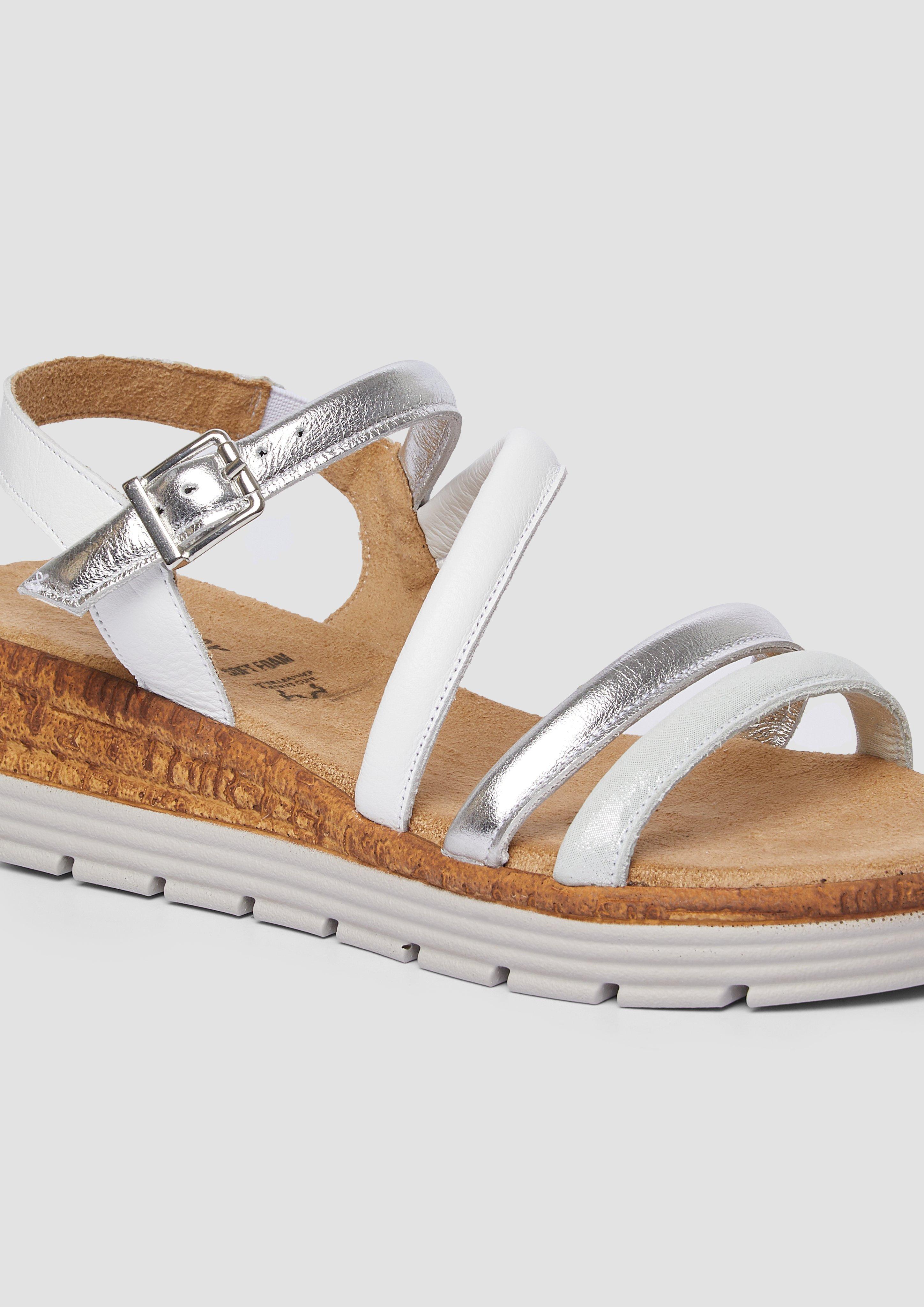 Sandalen in 193, 410 & 001