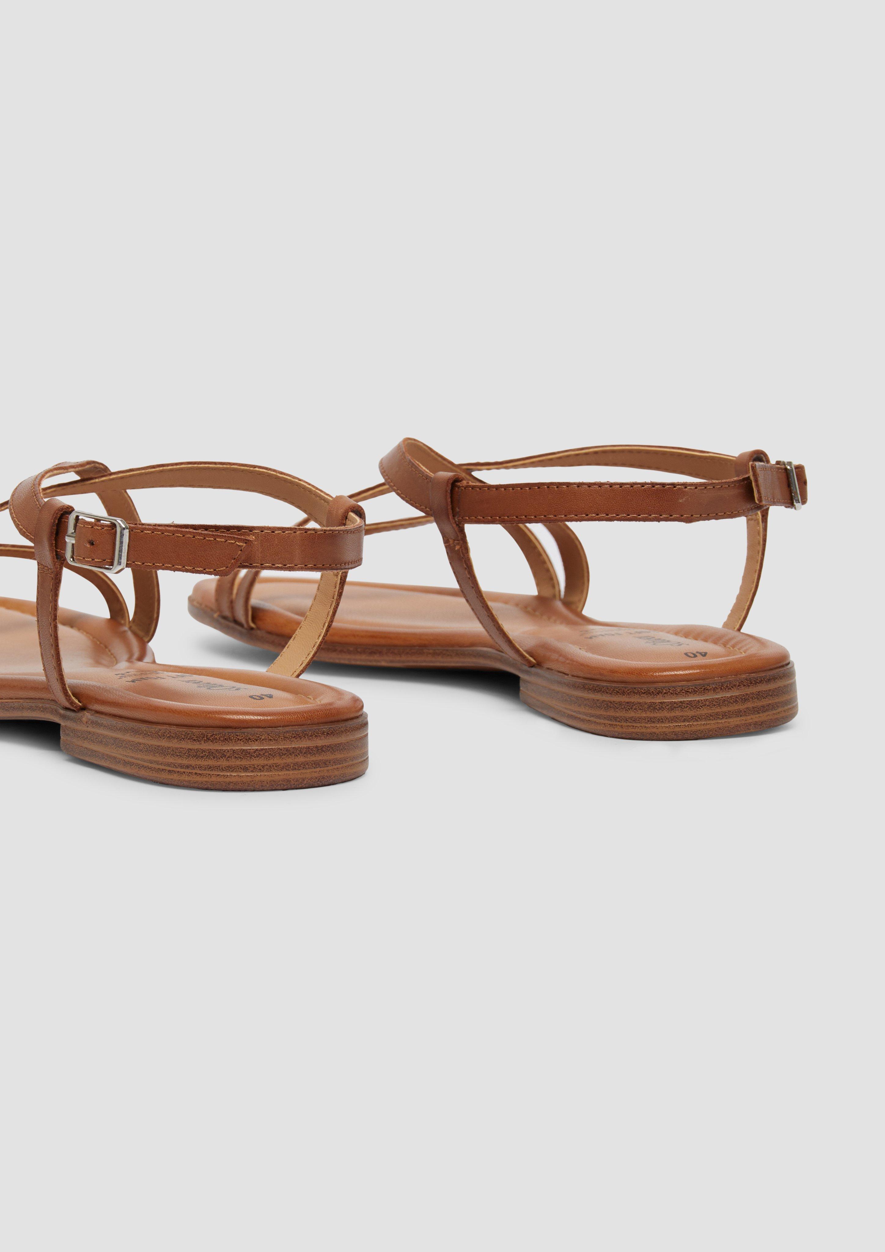 Sandalen in 305, 941 & 001