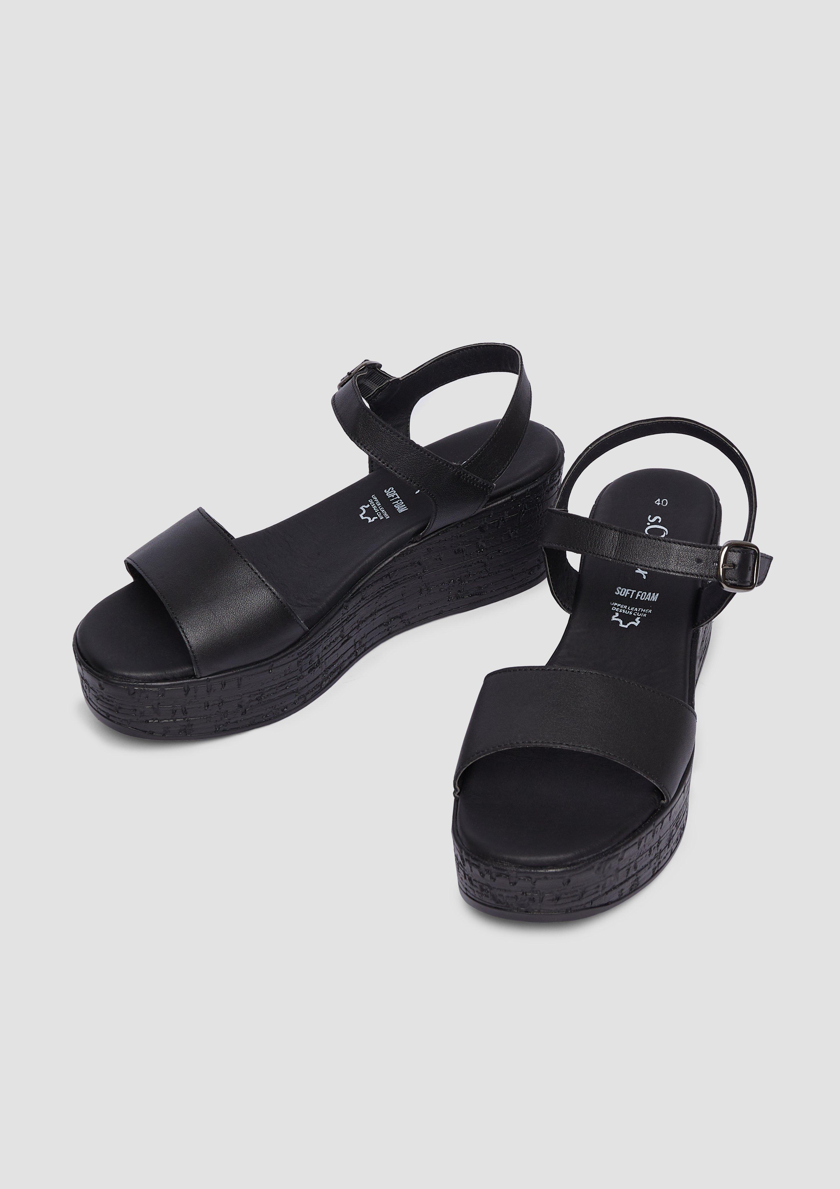 Sandalen in 022, 712 & 728