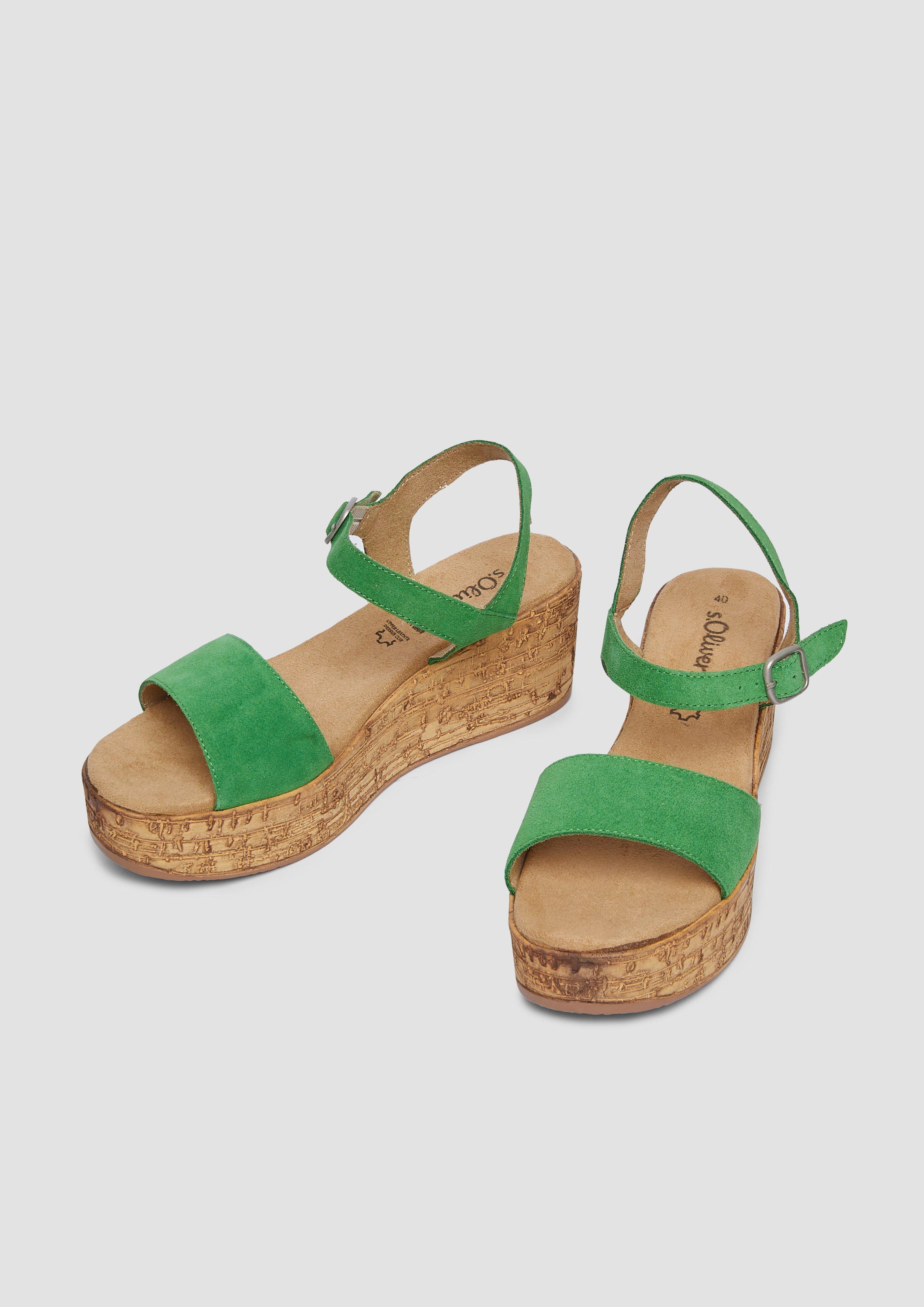 Sandalen in 712, 728 & 022