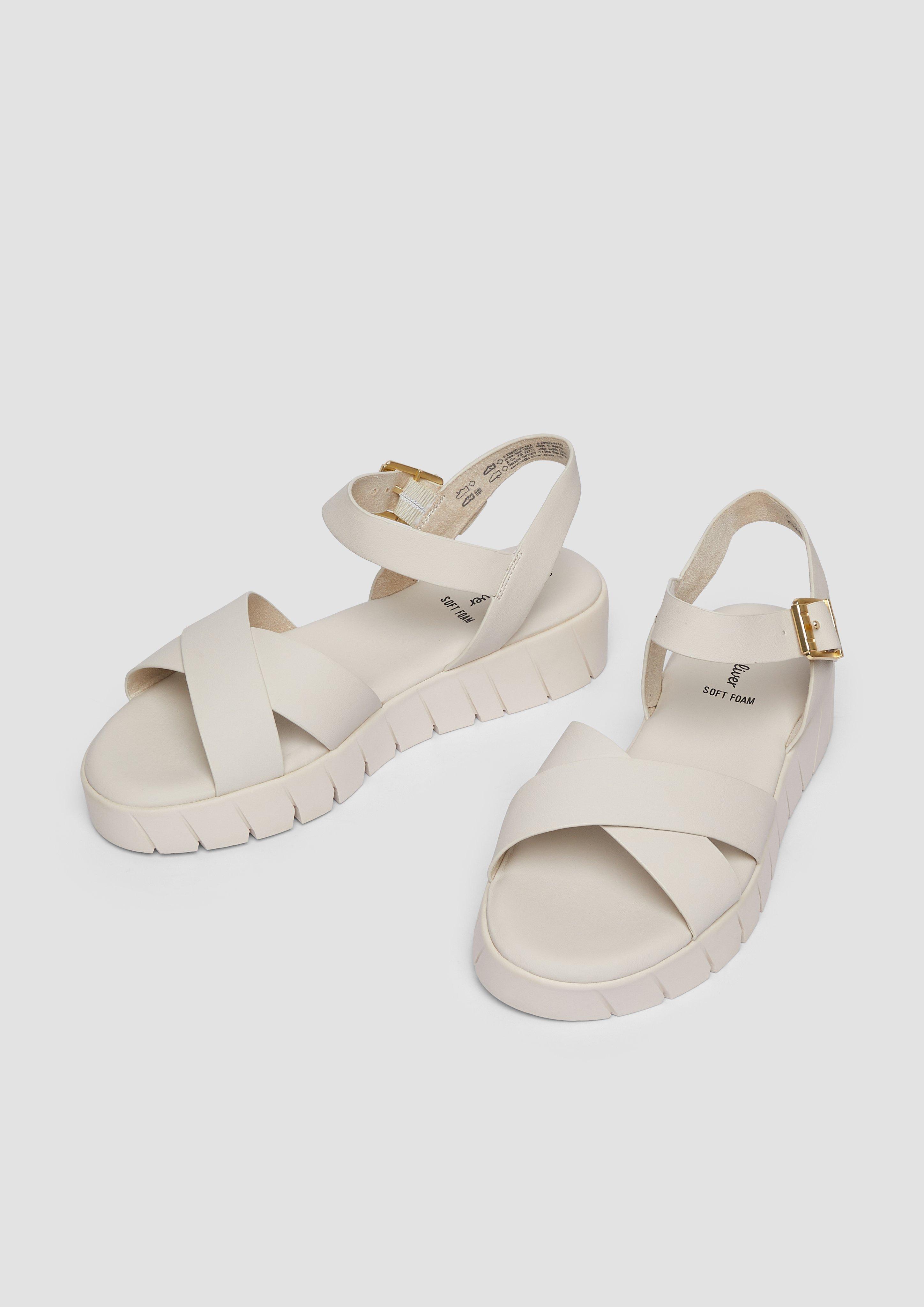 Sandalen in 462 & 001