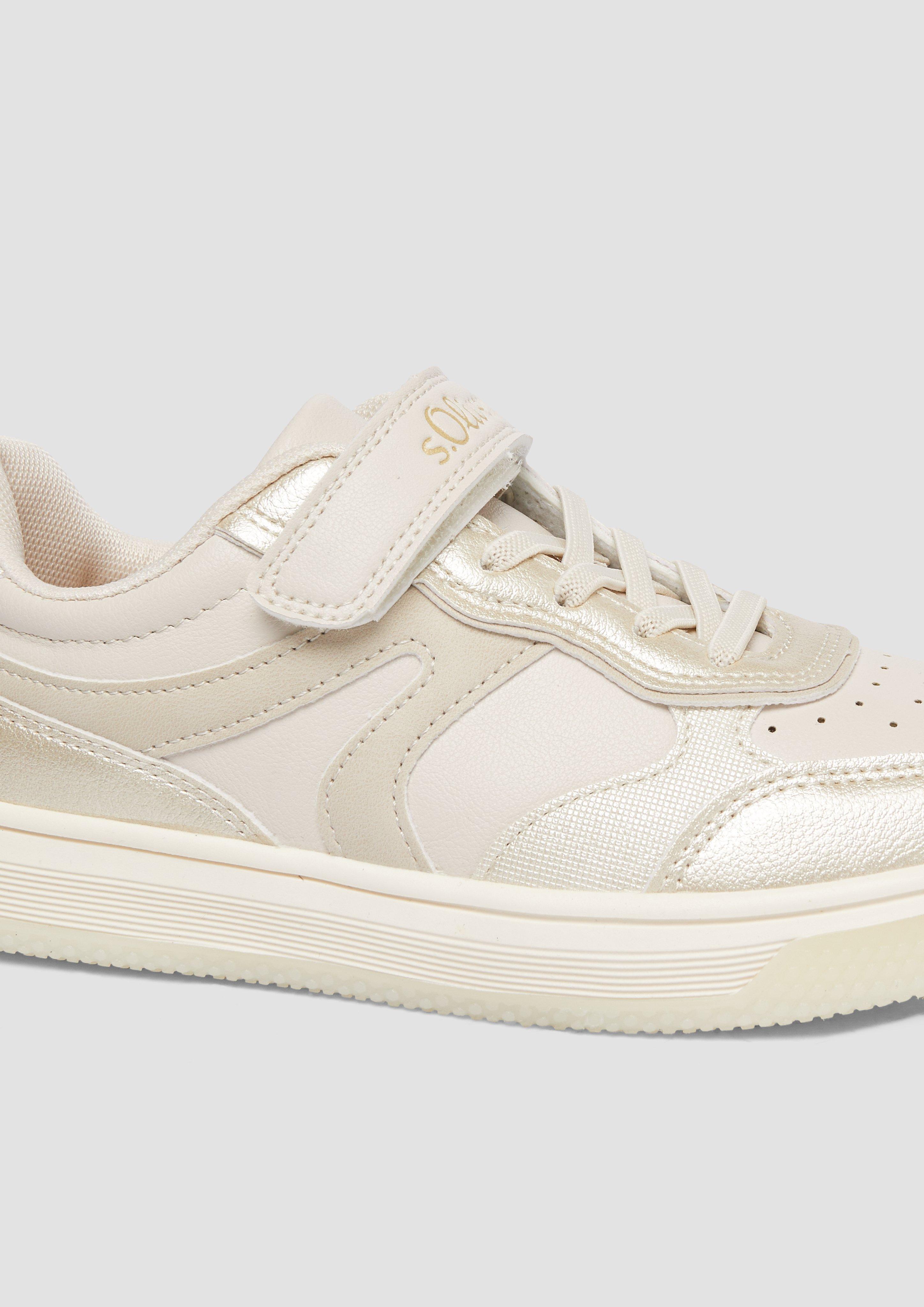 Slipper in 442 & 990