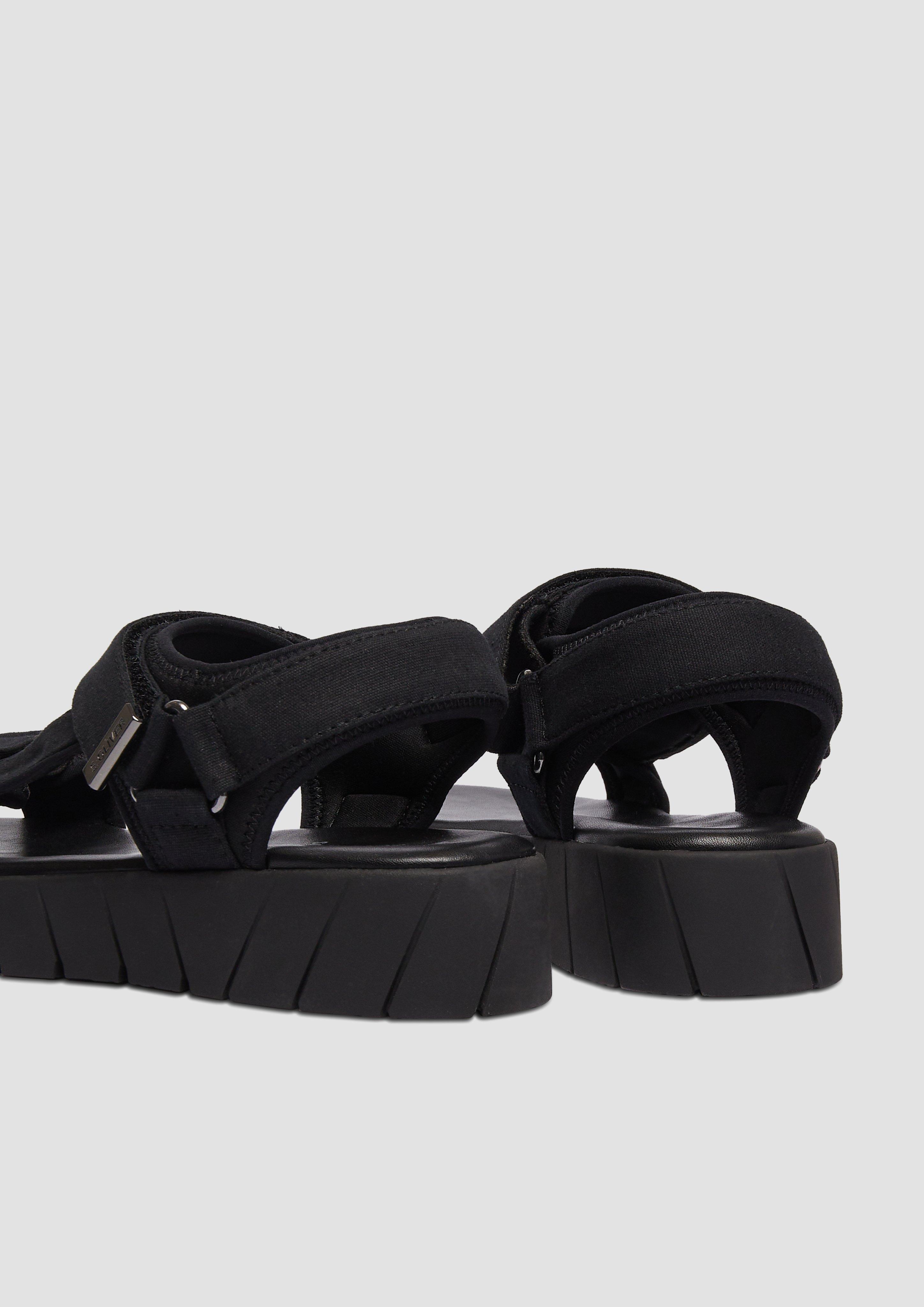 Sandalen in 001, 803 & 341