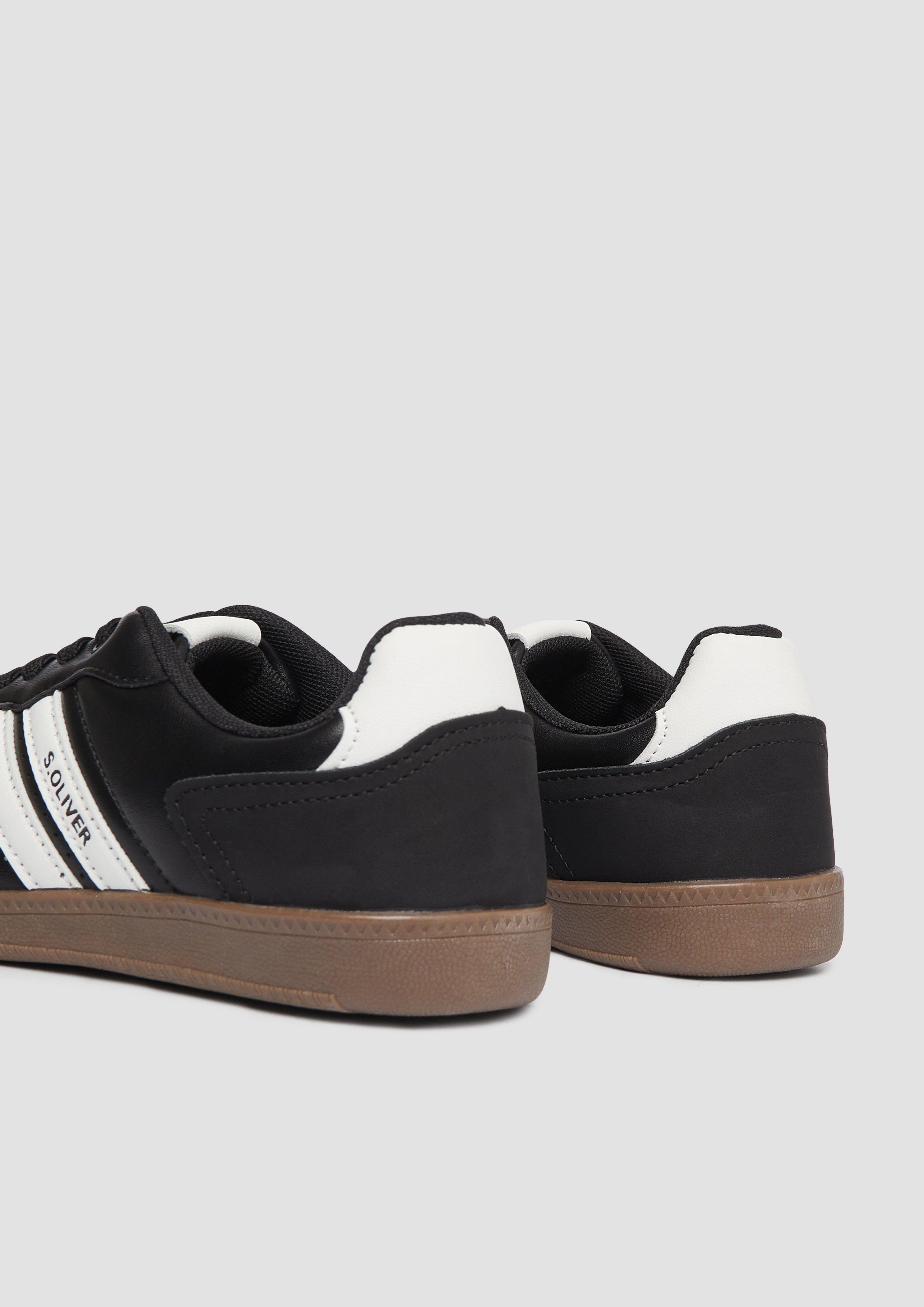 Schnürer in 098, 410, 110 & 891