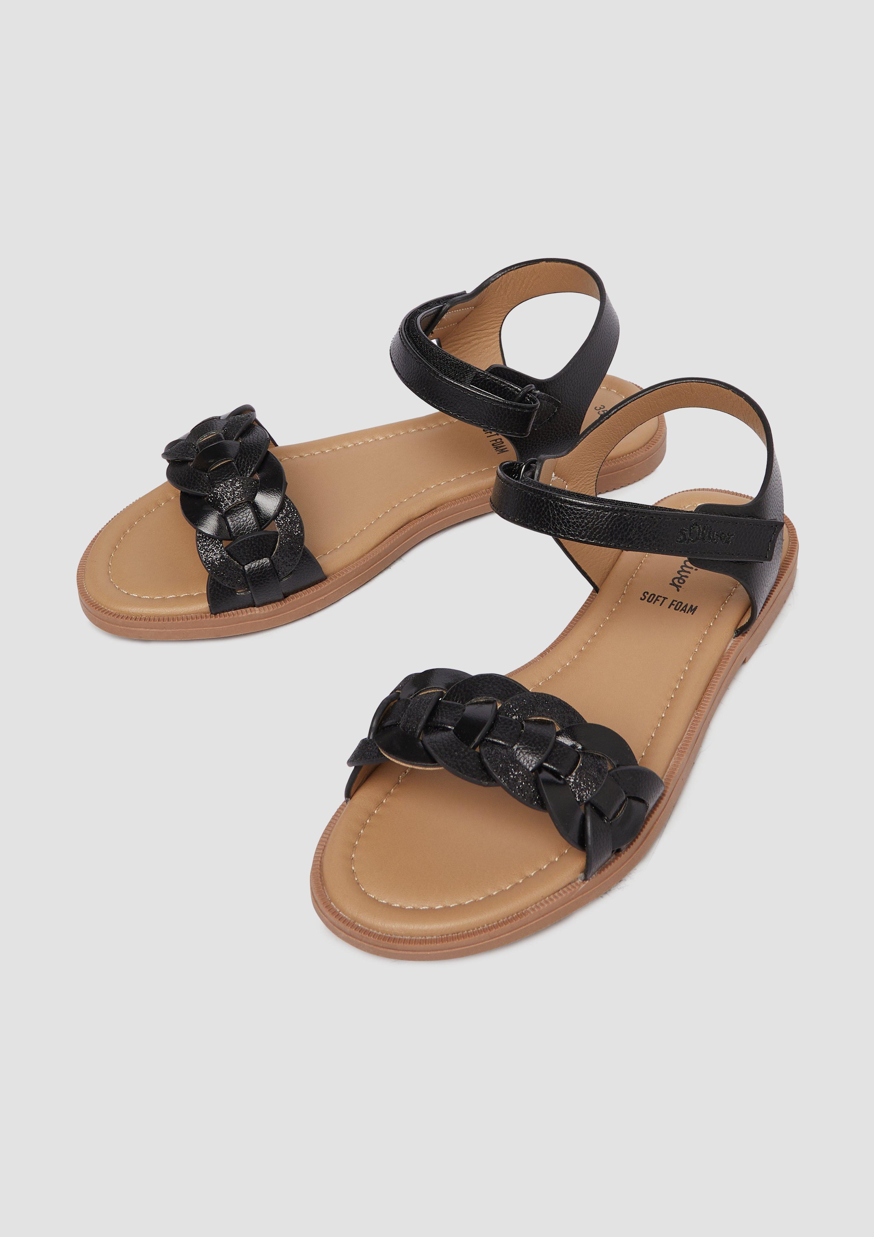 Sandali in 098, 913 & 530