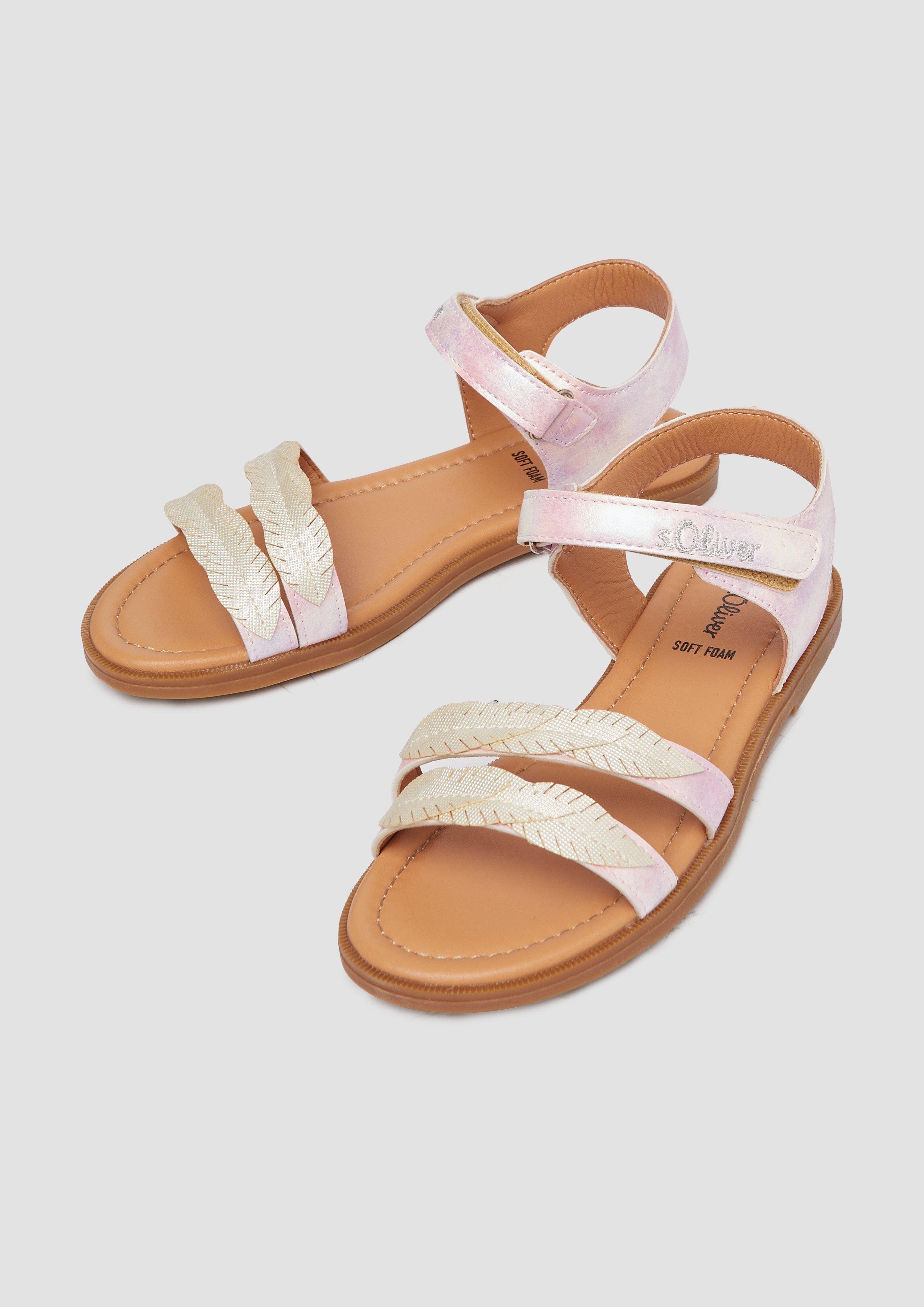 Sandali in 579 & 403