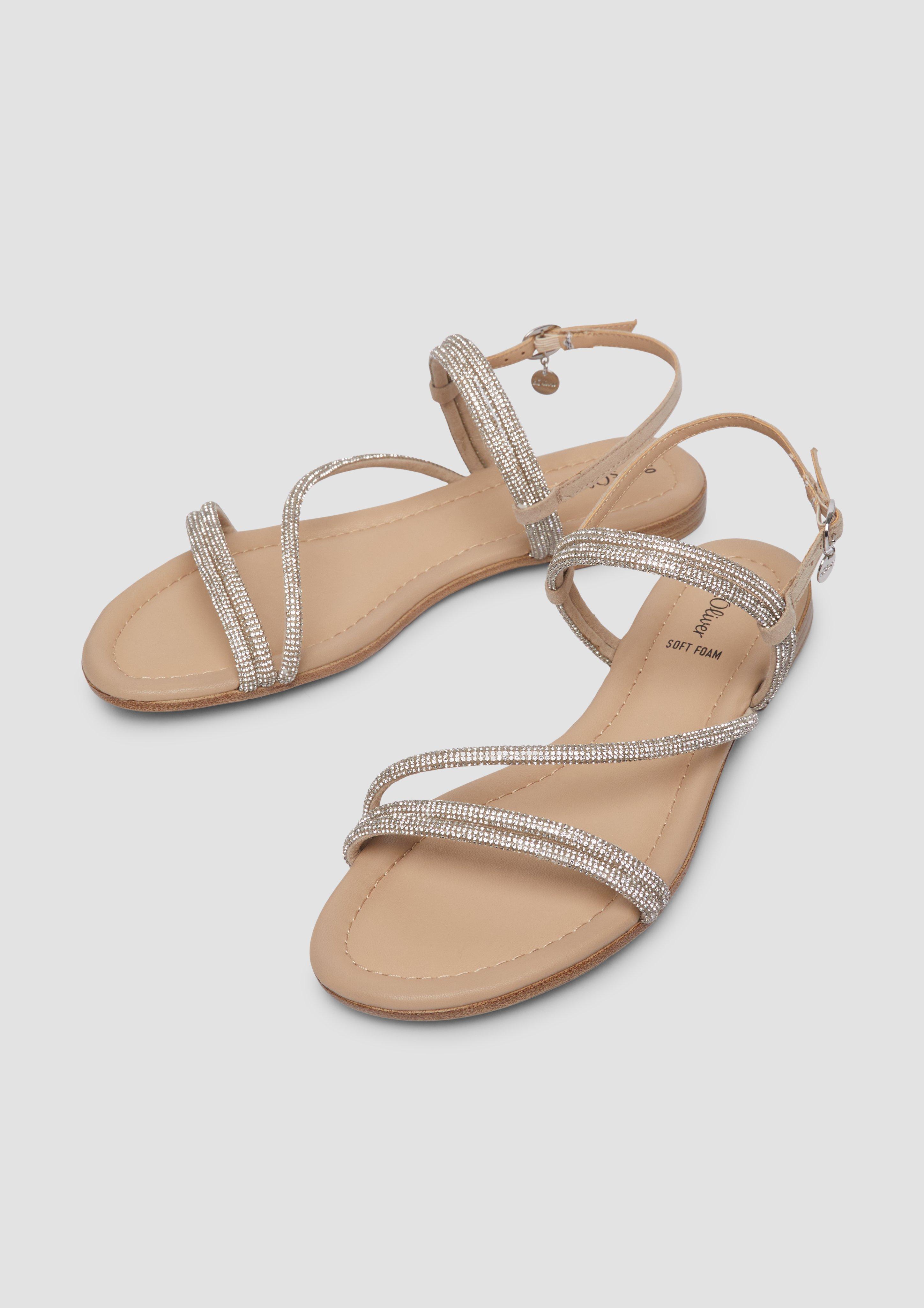 Sandali in 250 & 001