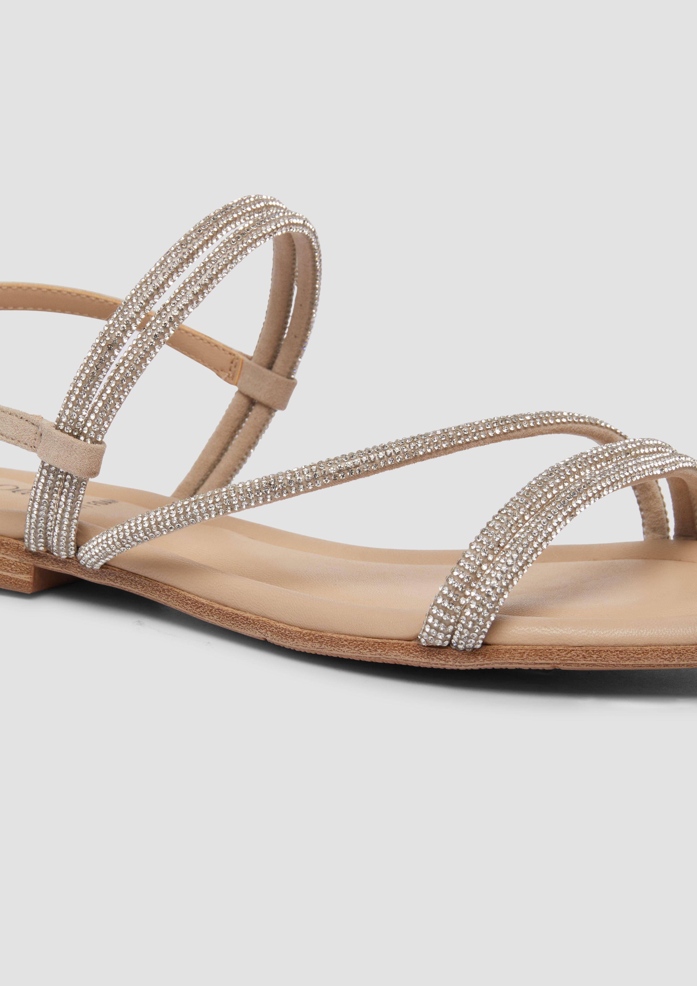 Sandali in 250 & 001