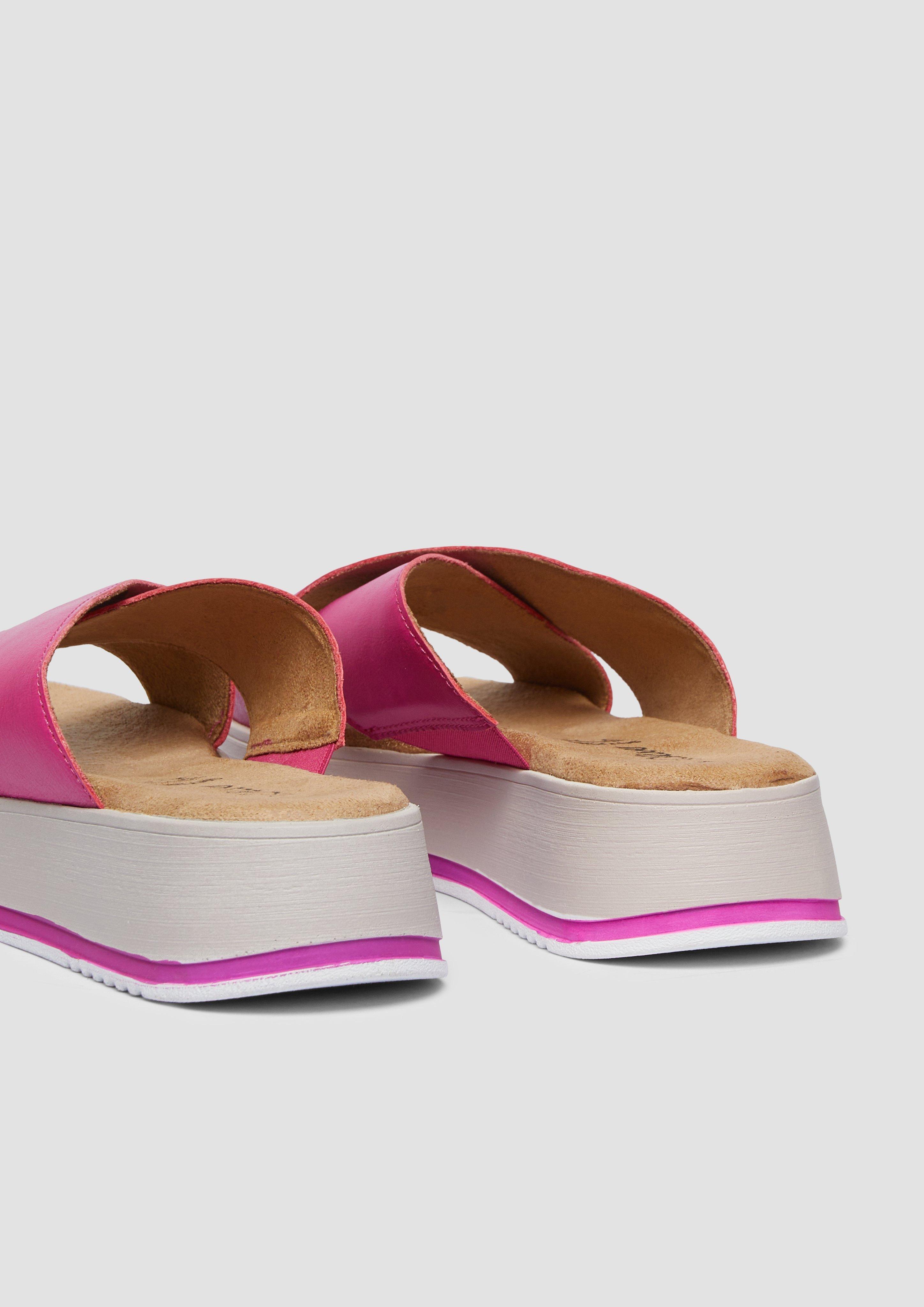 Šľapky in 532, 100, 907 & 805