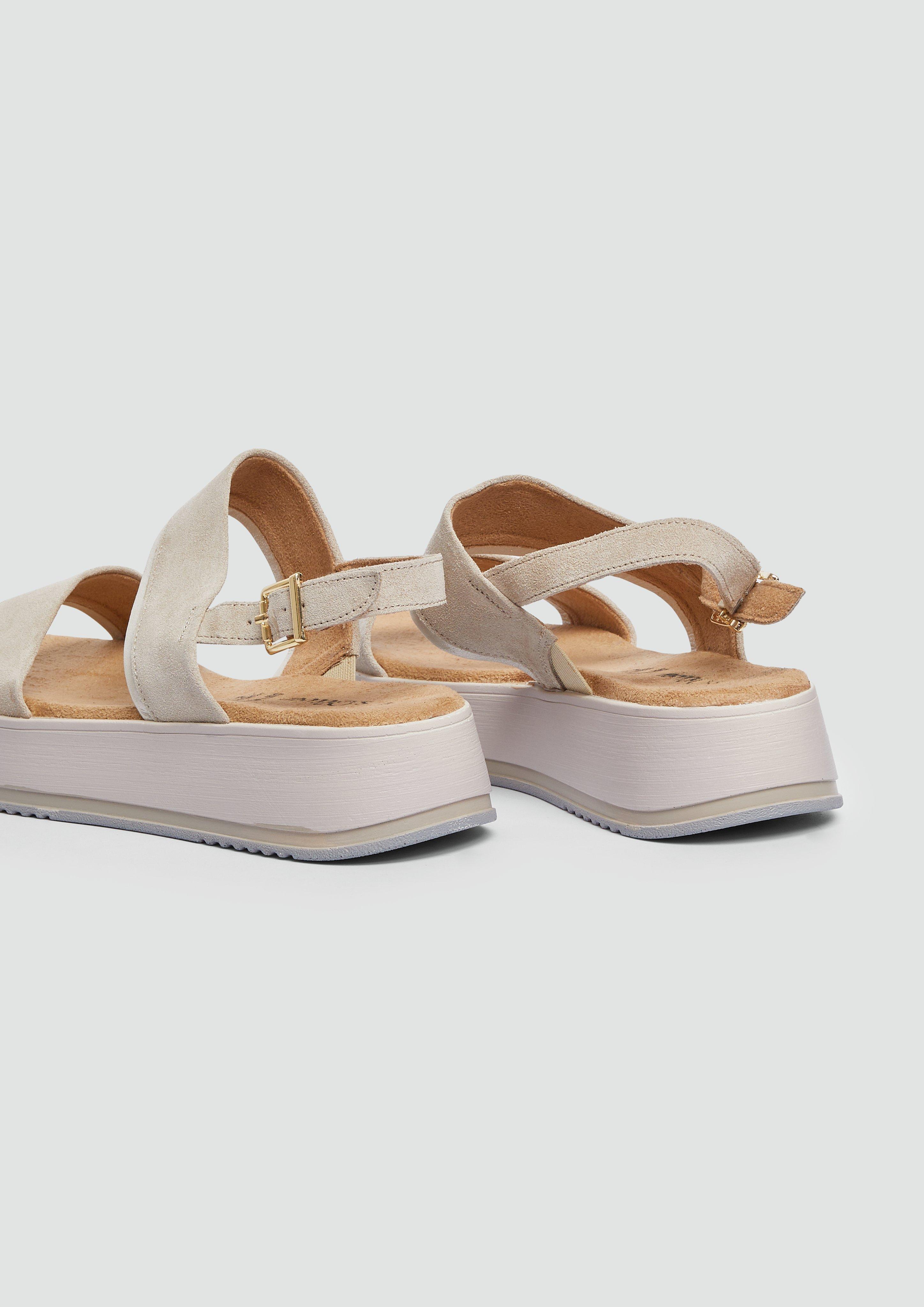 Sandalen in 410, 090 & 193