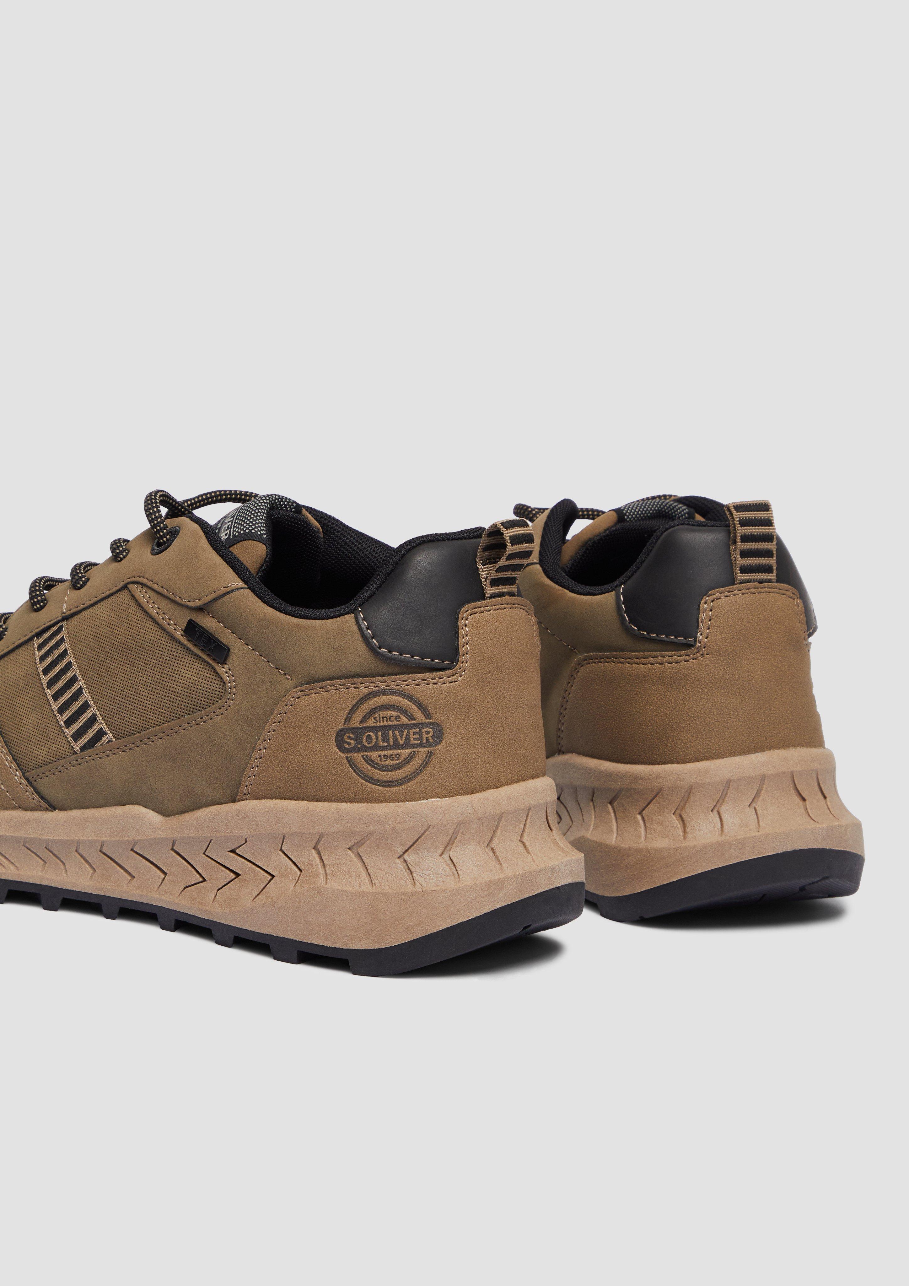 Cipele na vezanje in 701, 305 & 001