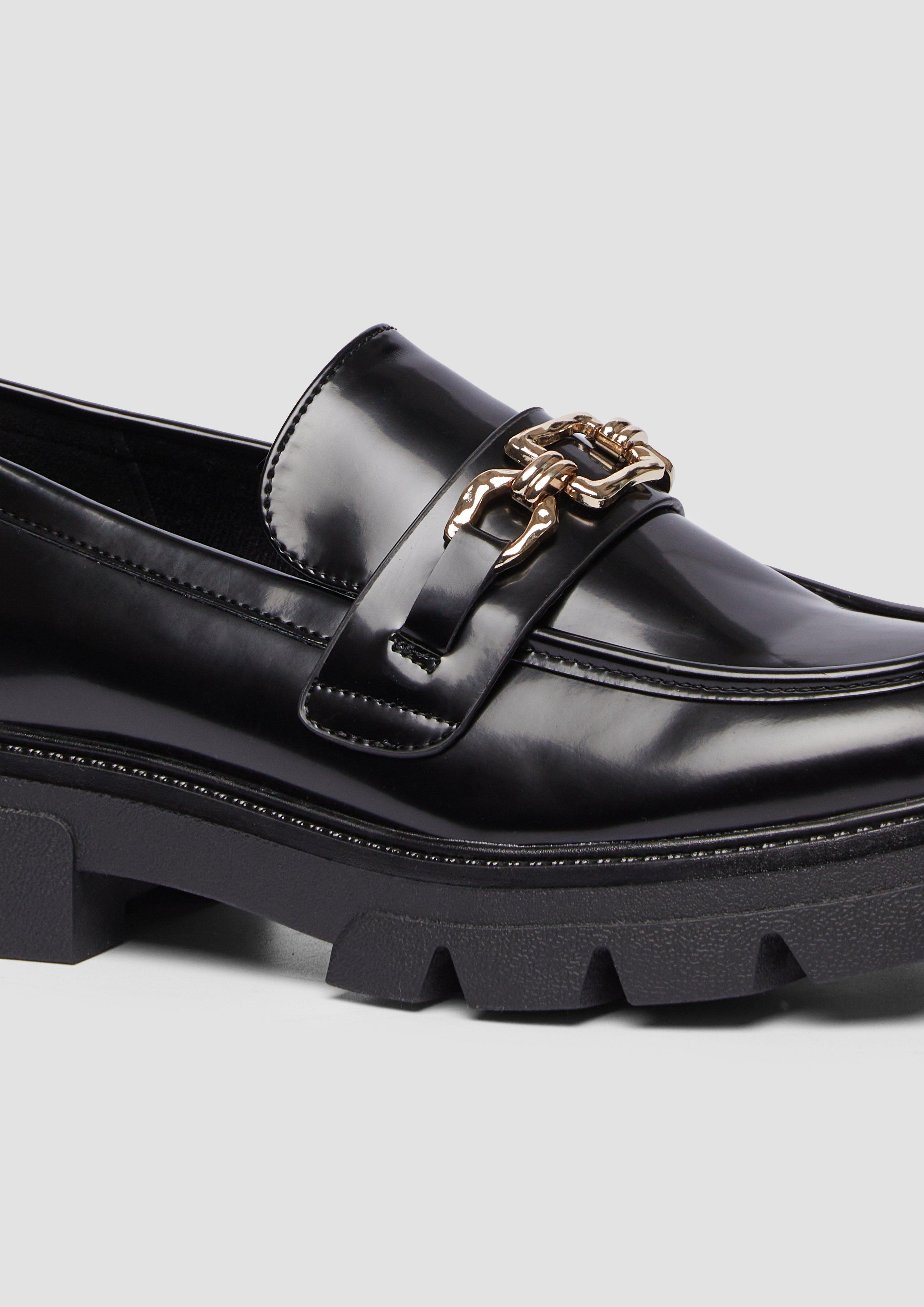 Slipper in 001 & 018